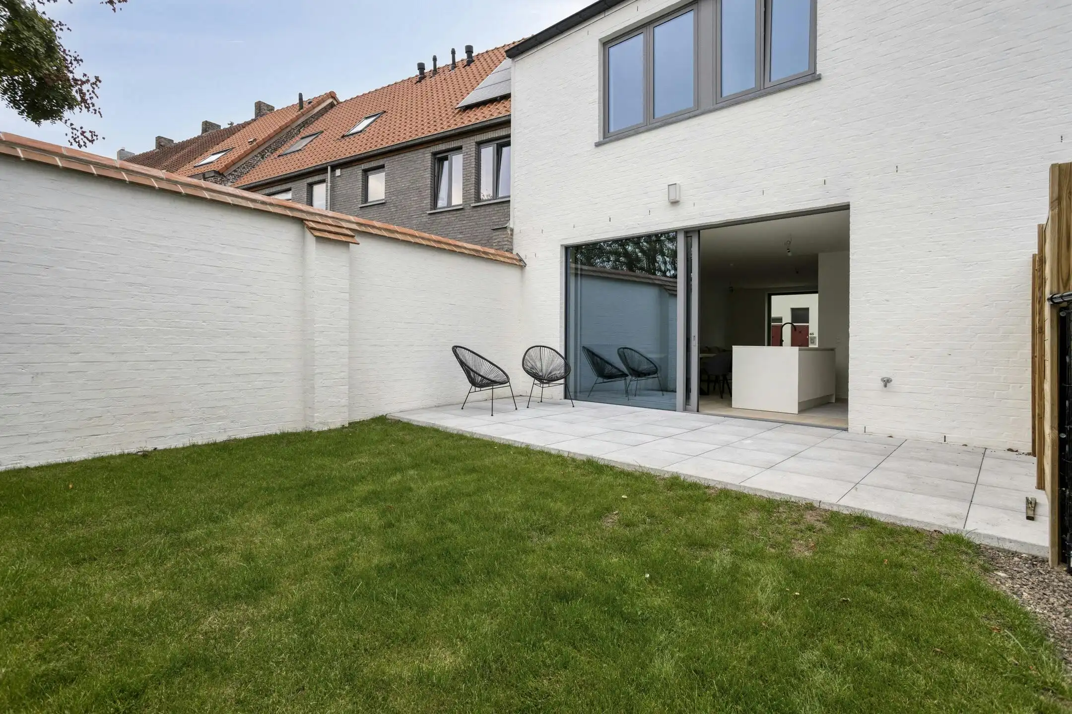 Stijlvol huis te centrum Brugge met 3 slaapkamers en garage foto 8