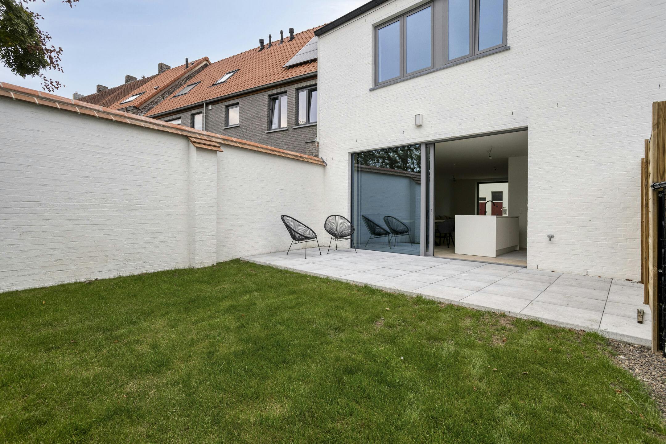 Stijlvol huis te centrum Brugge met 3 slaapkamers en garage foto 8