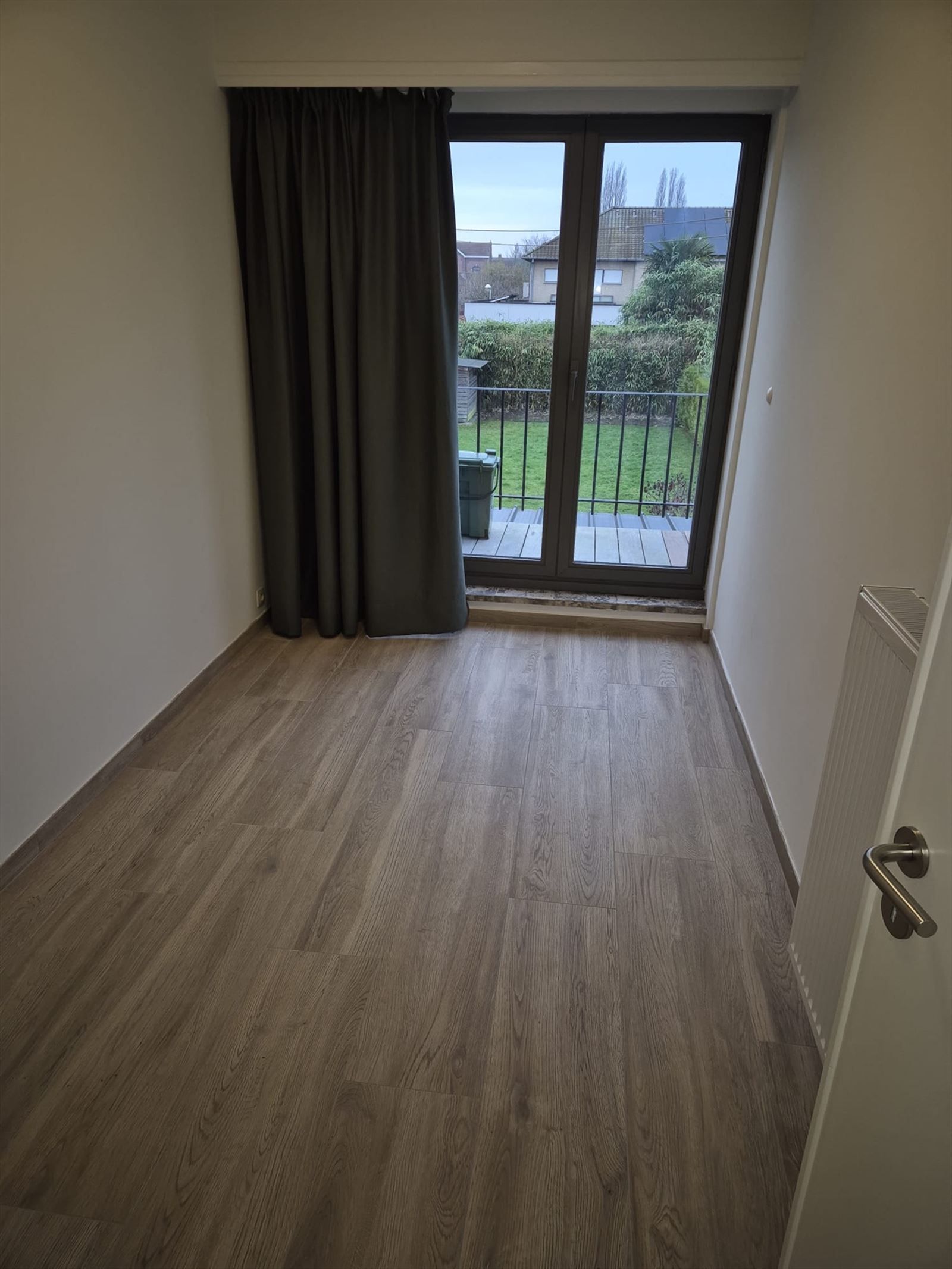 2-slpk appartement met terras en fietsenberging foto 12