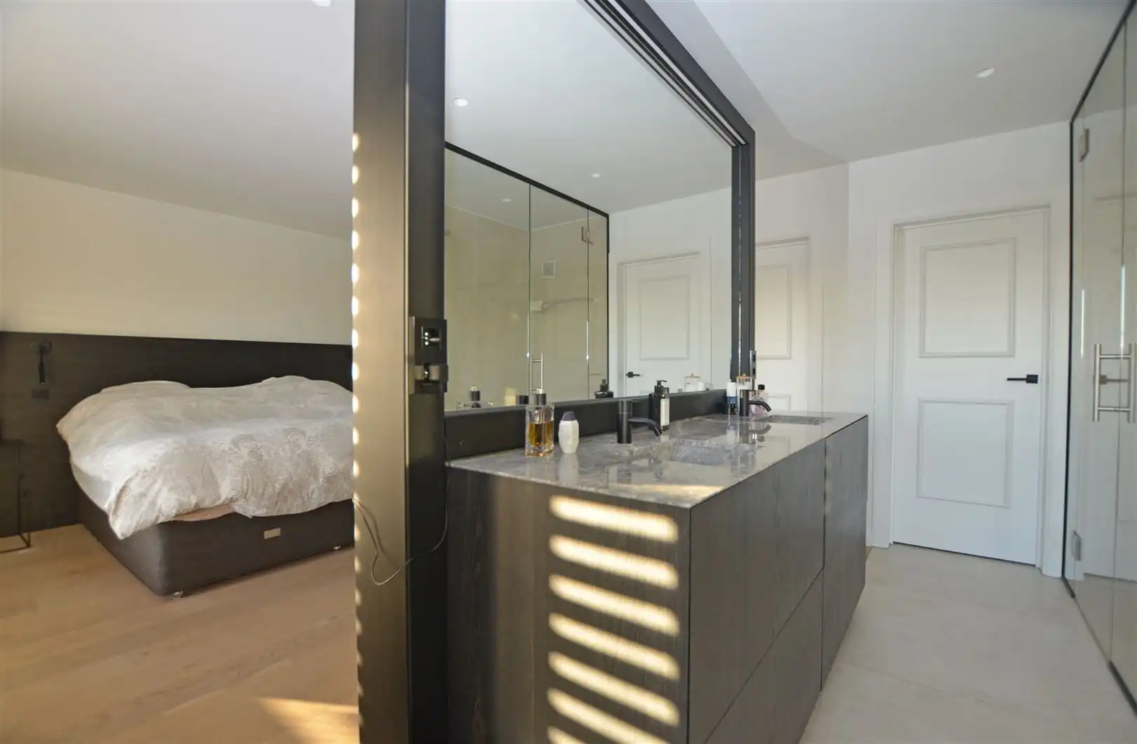 Landelijk gelegen villa met weids zicht. foto 19