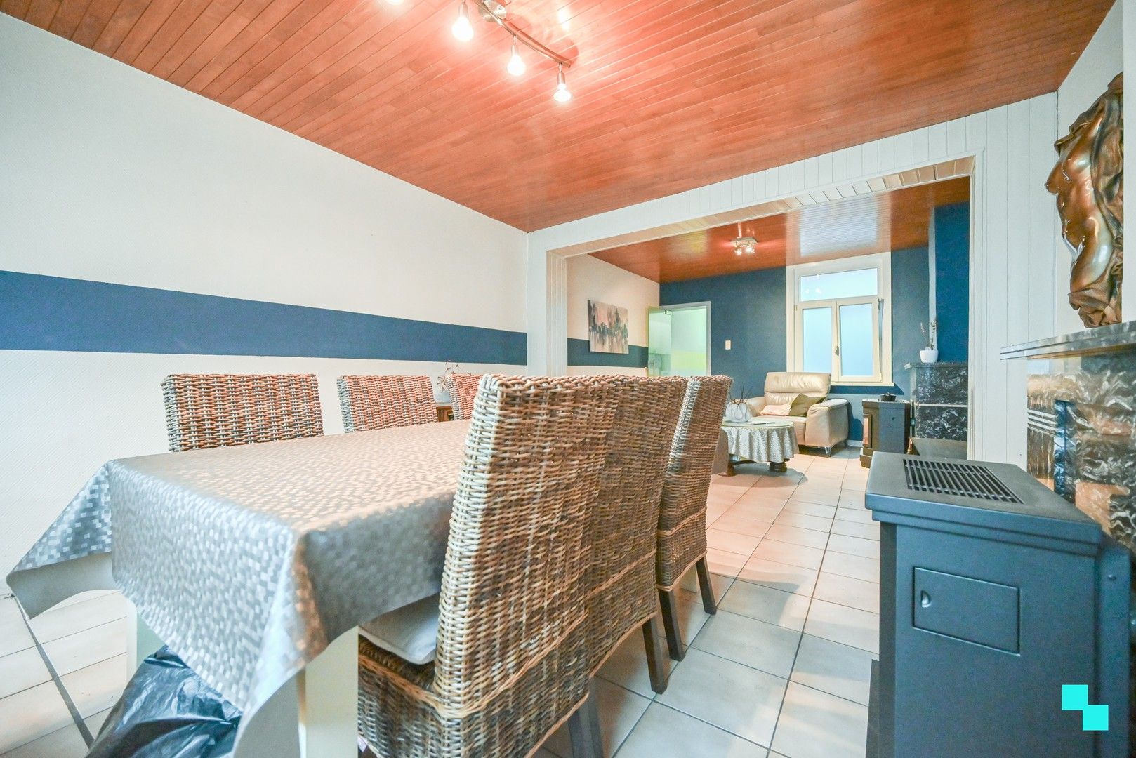 Eengezinswoning met garage nabij centrum van Izegem foto 6