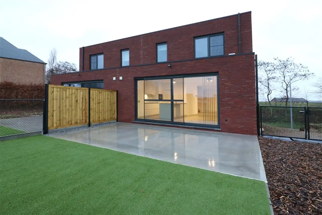 Nieuwbouw, energiezuinig, prachtige omgeving, garage foto 40