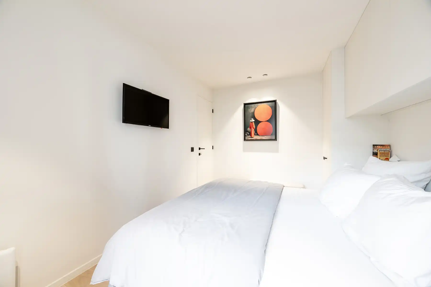 Ongemeubeld 3 slaapkamerappartement op uitstekende locatie foto 15