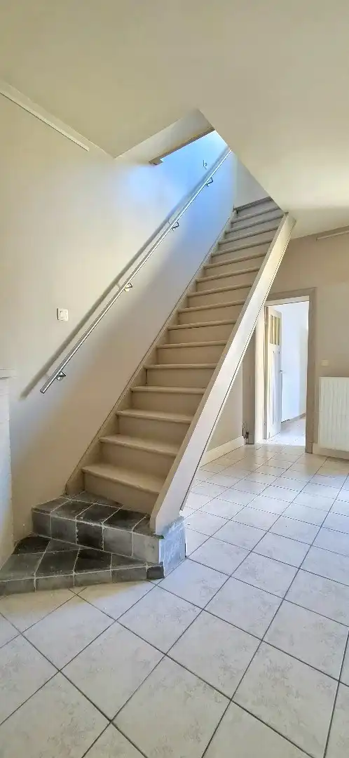 Ruime woning met karaktervolle gevel foto 7
