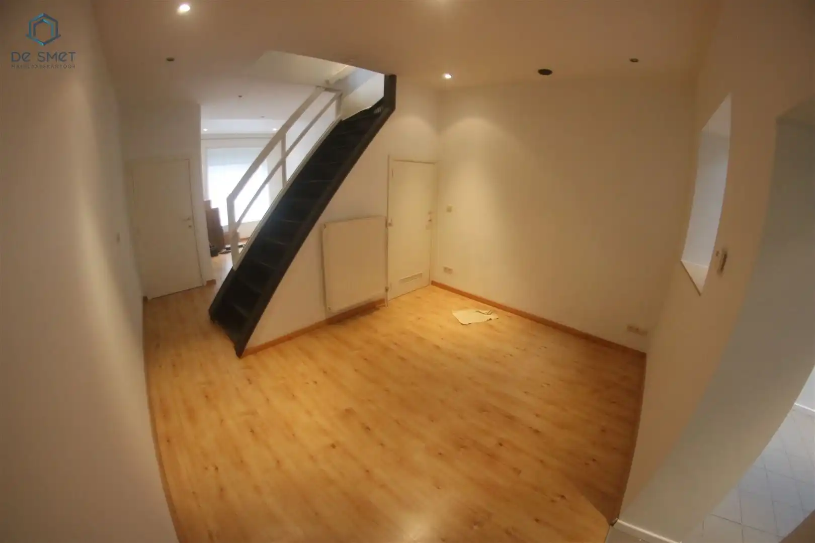 GERENOVEERDE WONING MET 3 SLP EN KOER foto 6