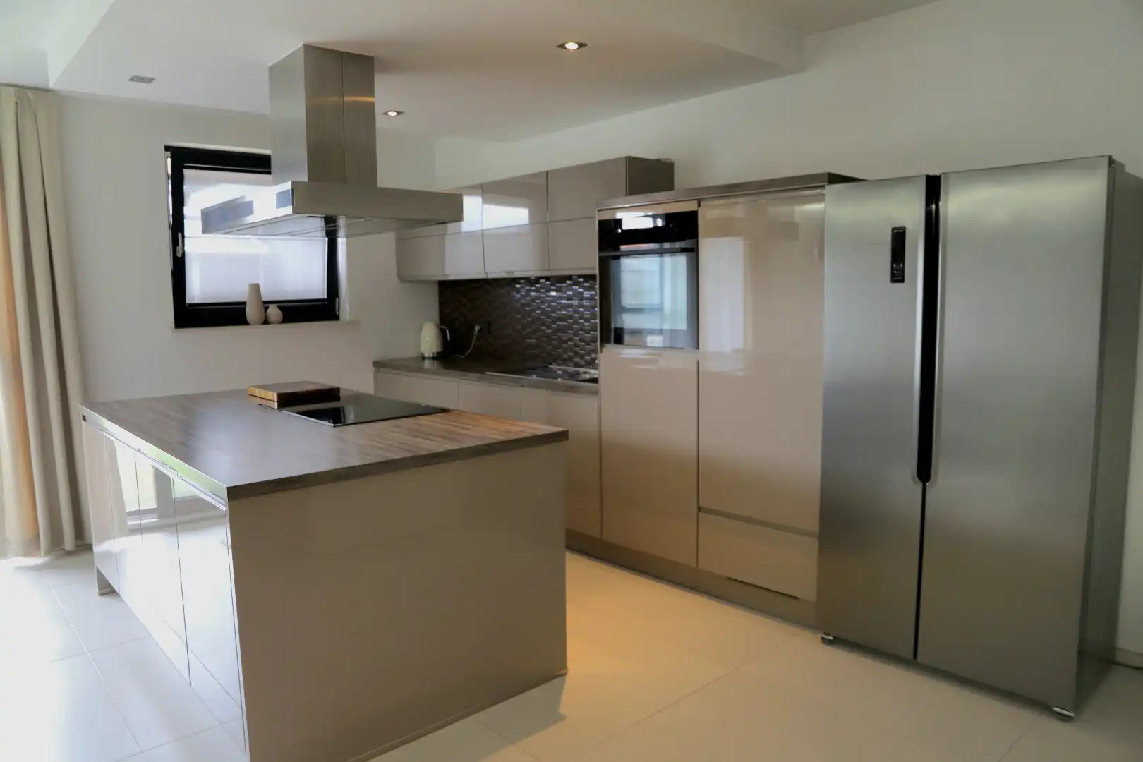 Prachtig appartement met 2 slaapkamers in het centrum van Maasmechelen foto 9