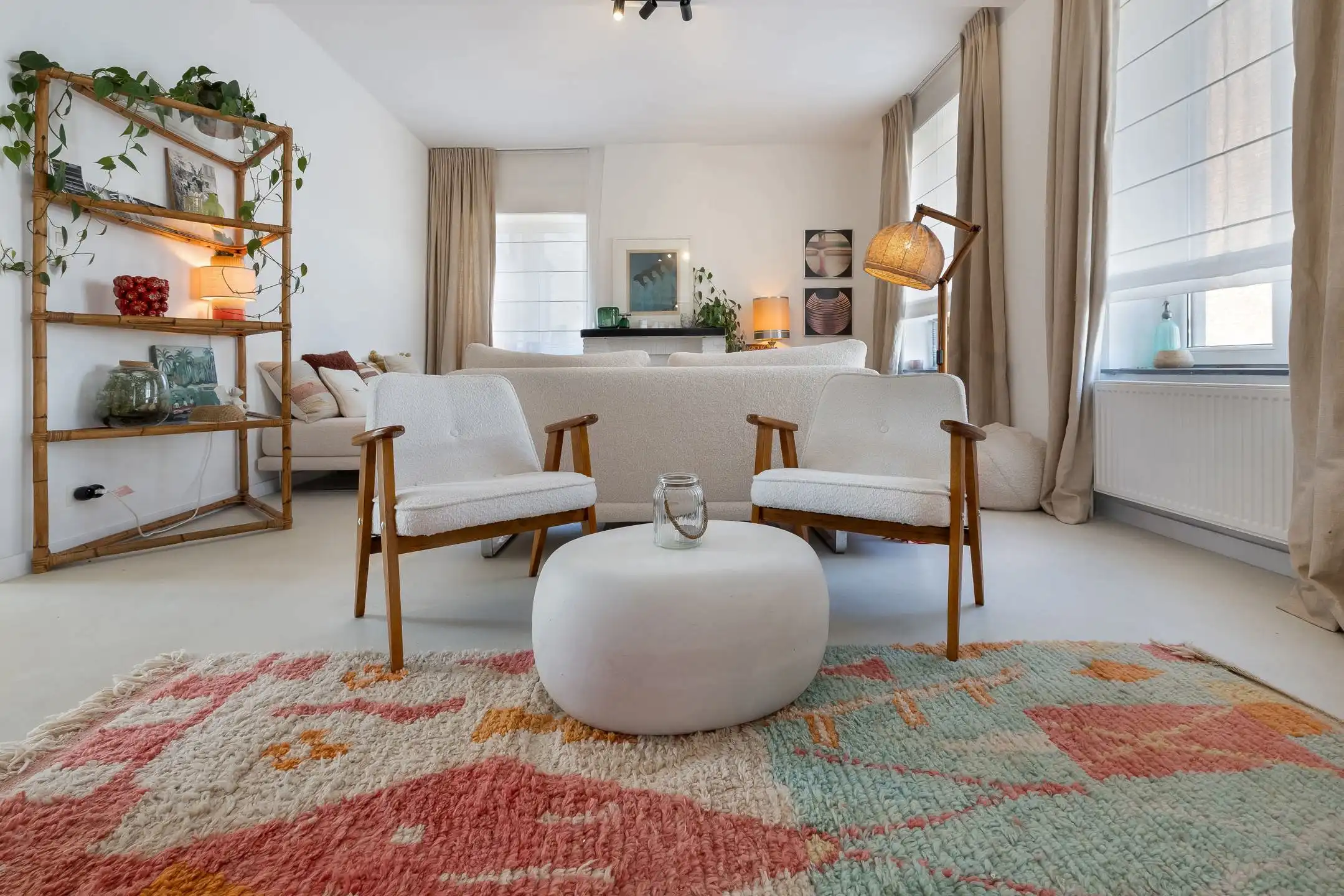 Mooi, volledig gerenoveerd huis - 4 slaapkamers foto 2