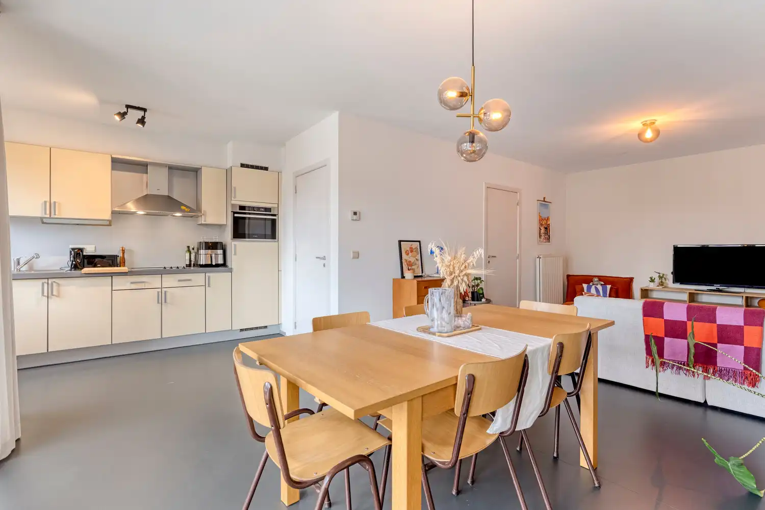 Instapklaar APP met 2 slks, 2 terrassen en P aan Park Spoor Noord! foto 9