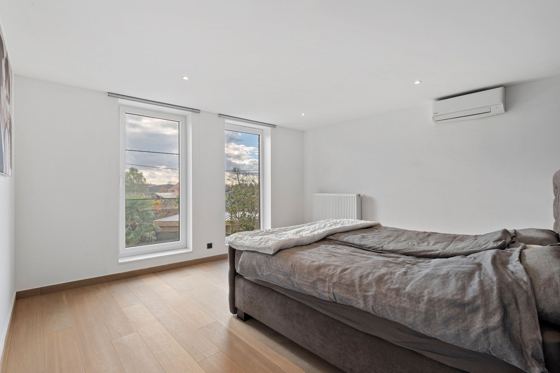 Moderne en exclusieve villa met 4 slpk, zwembad en wellness foto 13