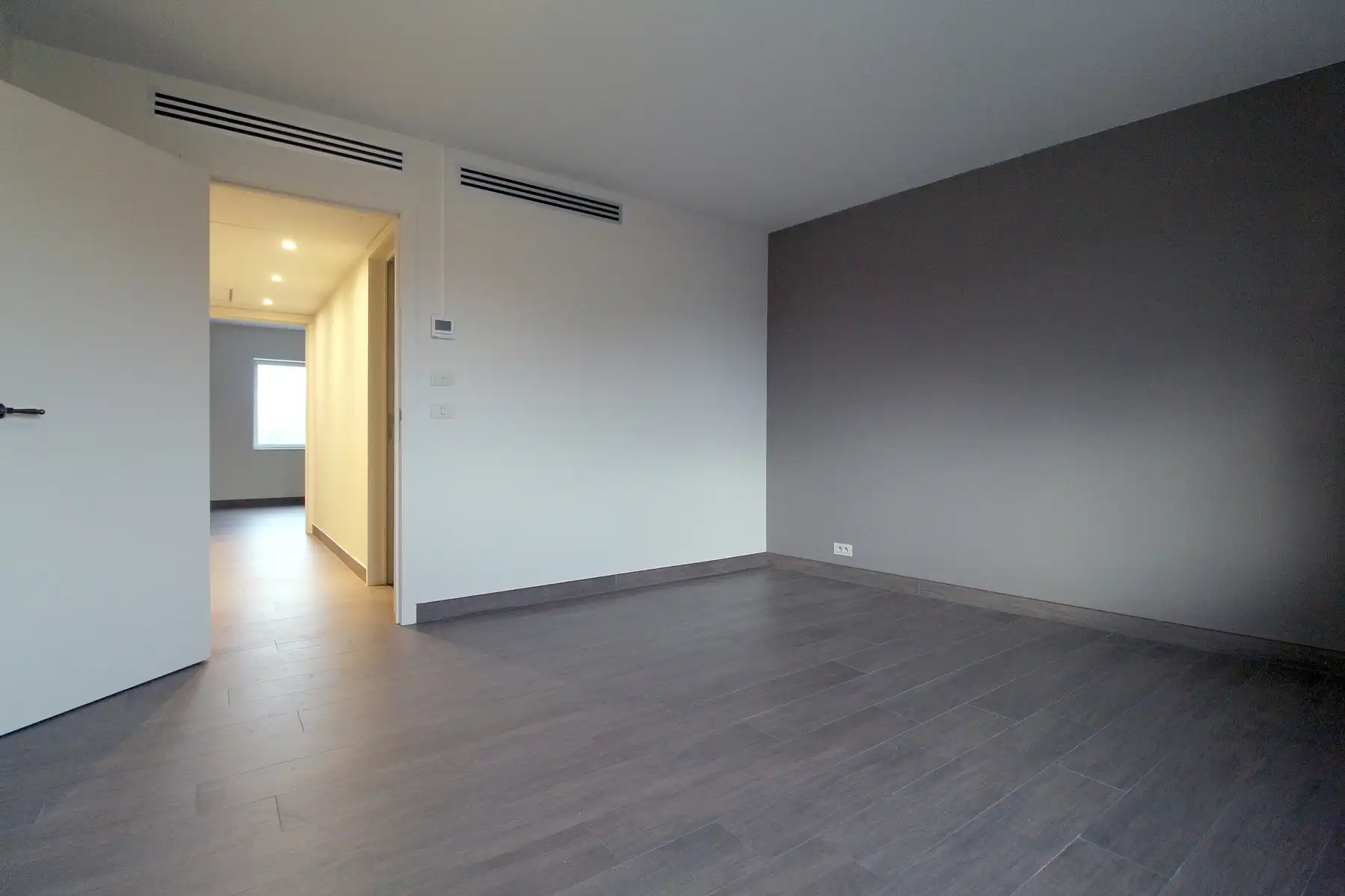 Hoogwaardig afgewerkt appartement op centrale ligging foto 19