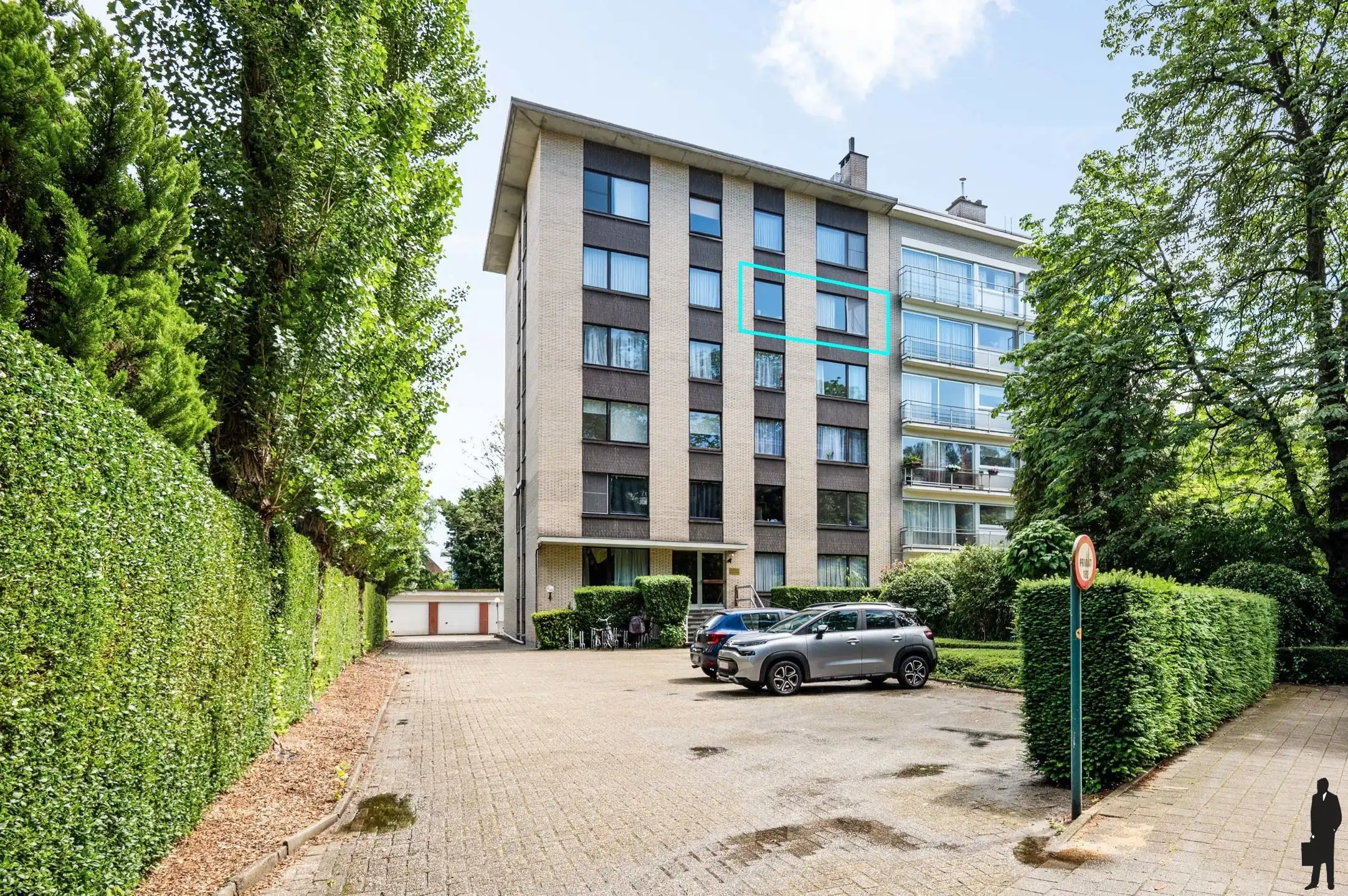Instapklaar app (ca 90m²) met 2 slpk en ondergrondse garage foto {{pictureIndex}}