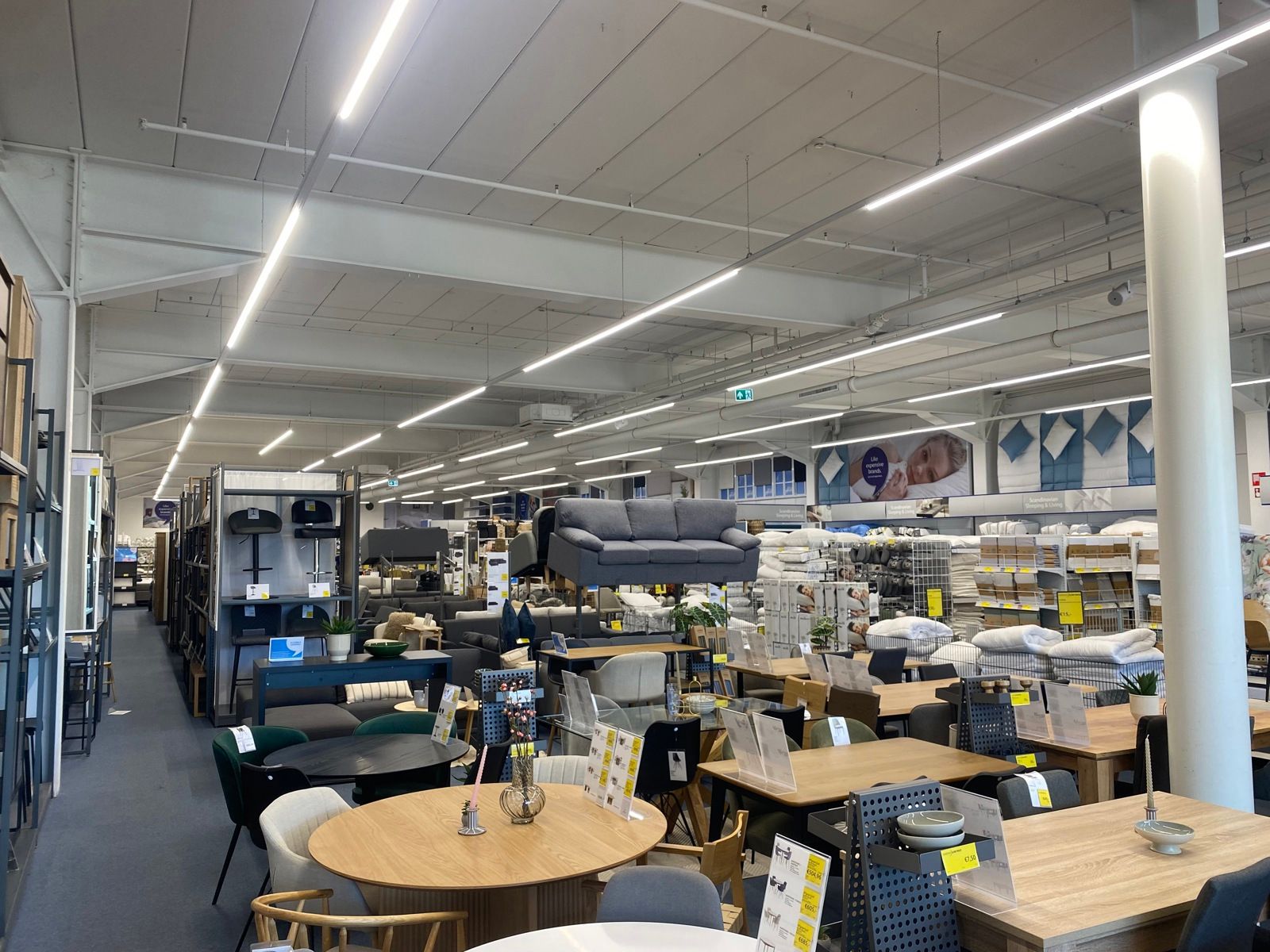 Te huur: baanwinkel van 1.268 m² te Schoten  foto 6