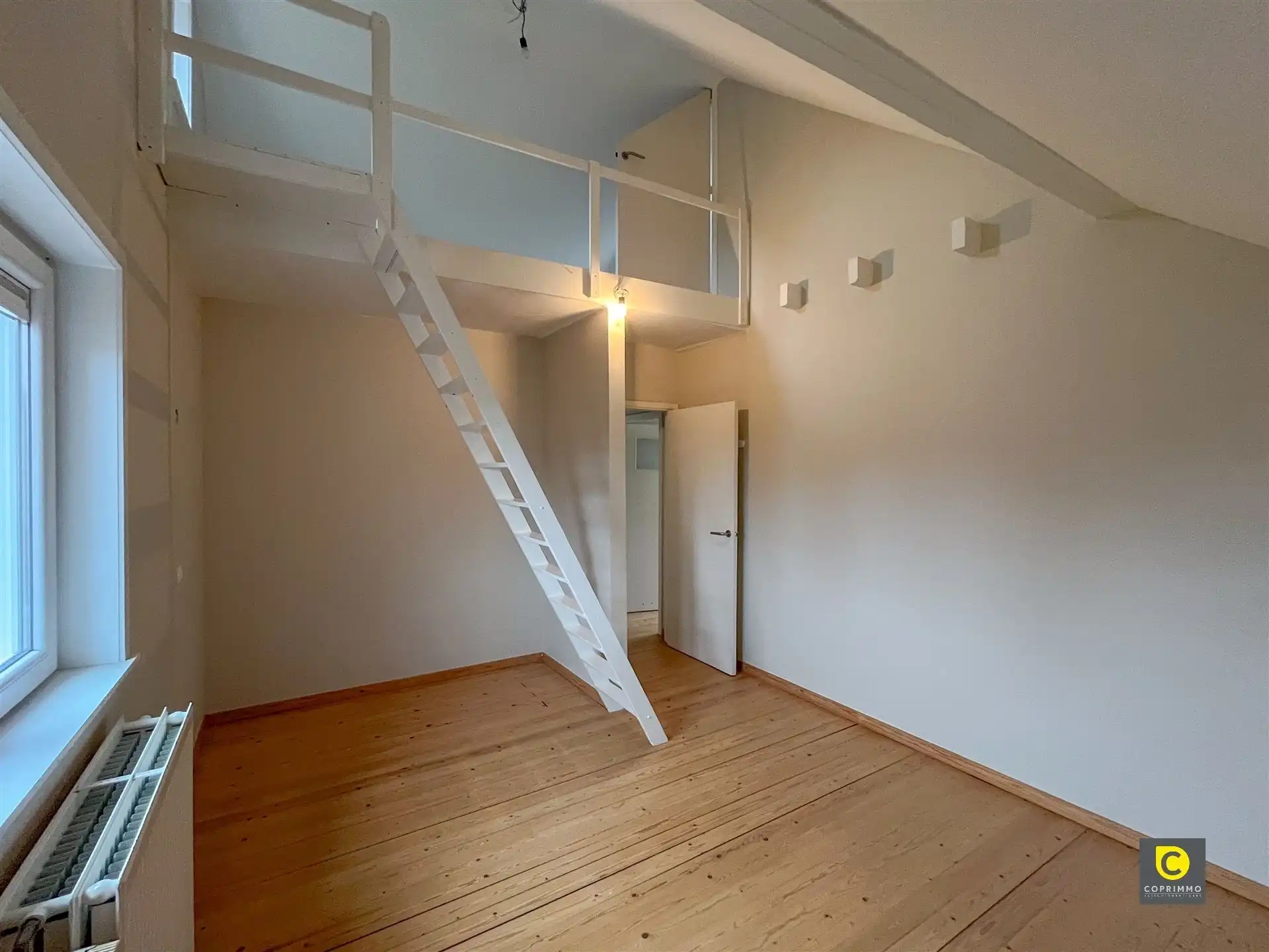 Vrijstaande swoning met 2 Slp foto 7