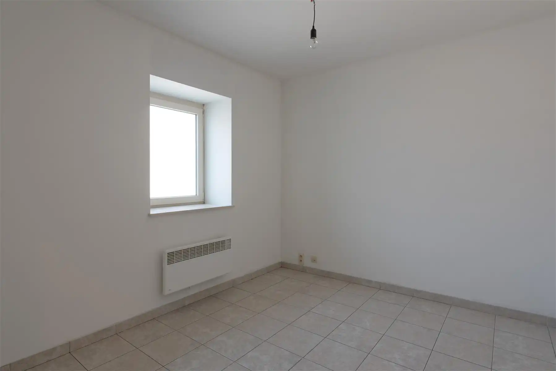 Appartement met parkeerplaats en terras foto 10