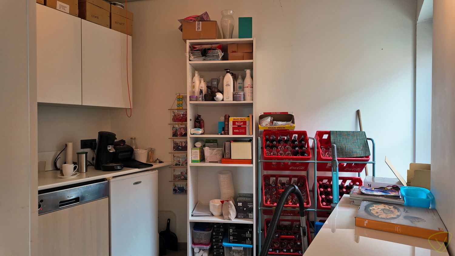 Modern handelspand geschikt voor vrij beroep in Sint-Laureins foto 8