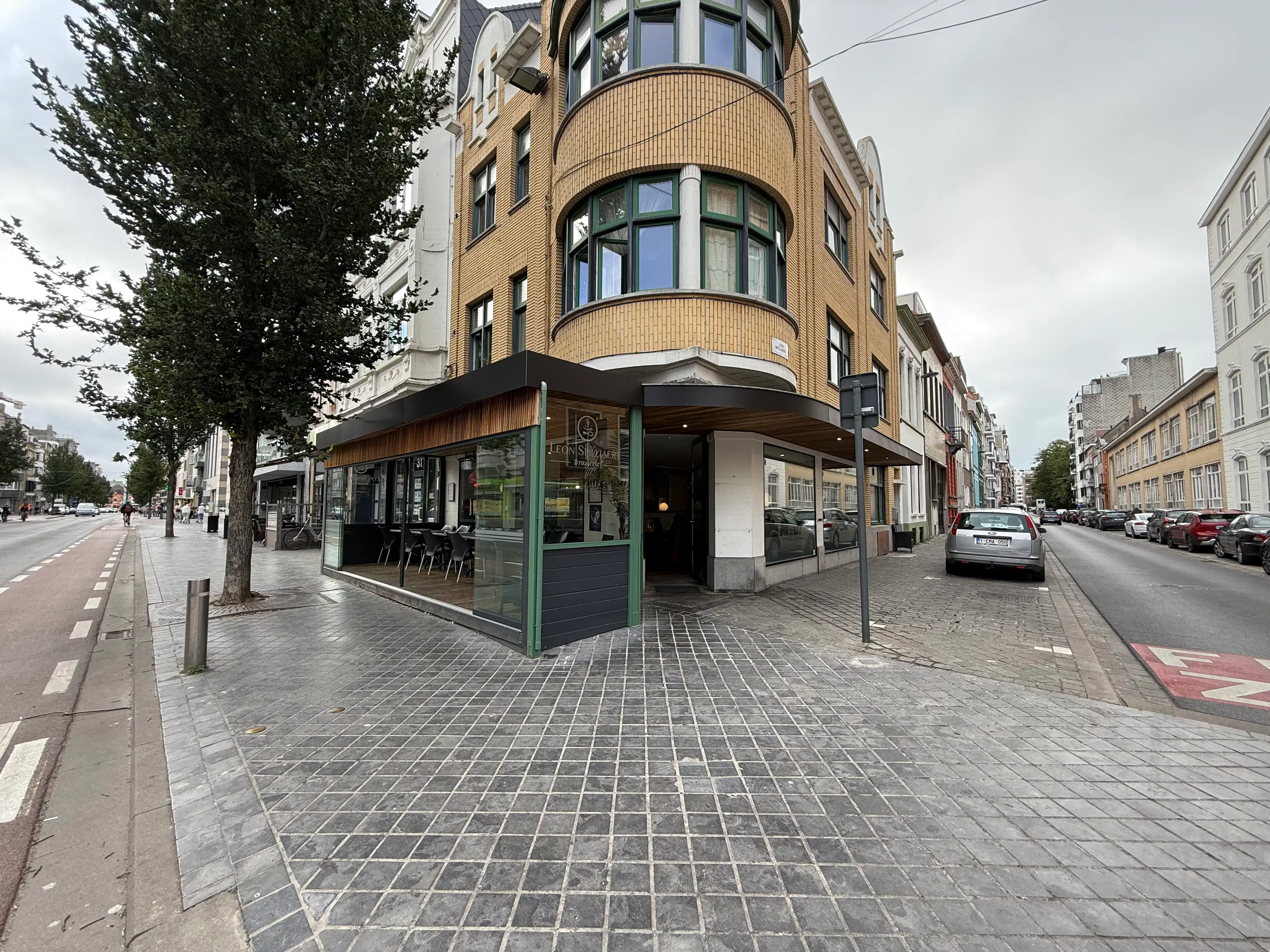 Brasserie "Leon Spilliaert" met nieuw overdekt terras foto 12
