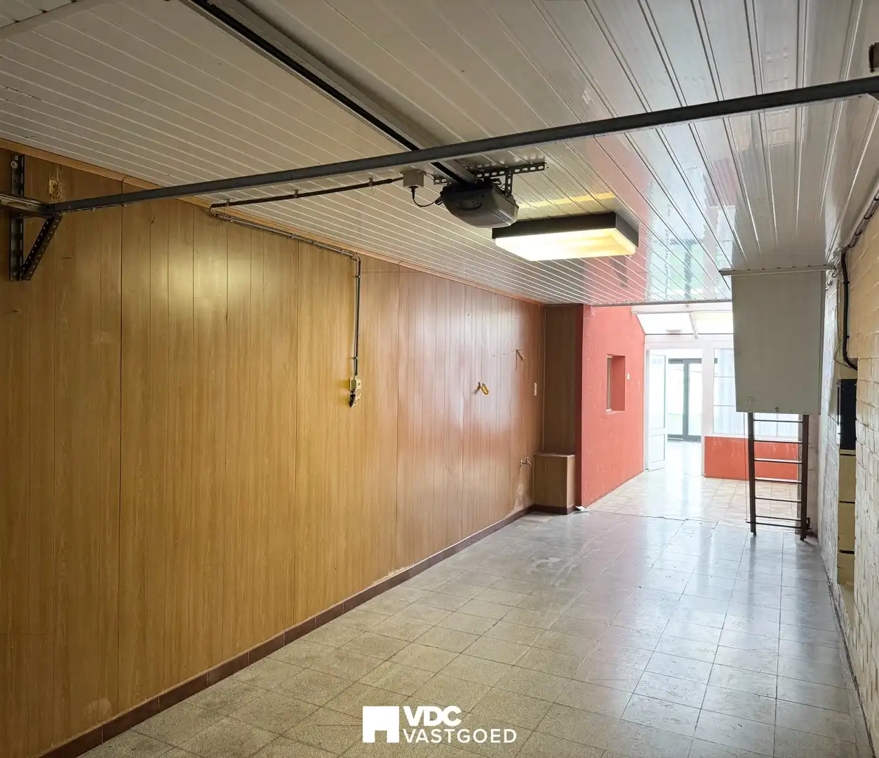 Te renoveren rijwoning met veel potentieel te Hoepertingen foto 11