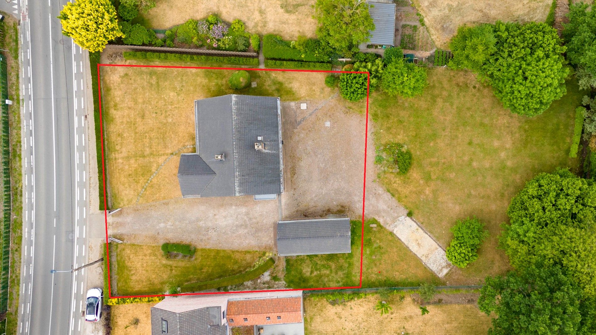 Ruime te renoveren open bebouwing te Heusden foto 20