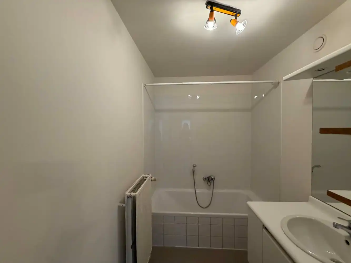 Top gelegen app. in de Dirk Martensstraat – centraal gelegen in Aalst foto 9