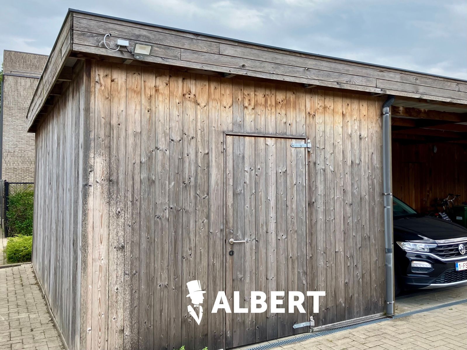 Ruim gemeubeld appartement met terras en 2 slaapkamers ! foto 21