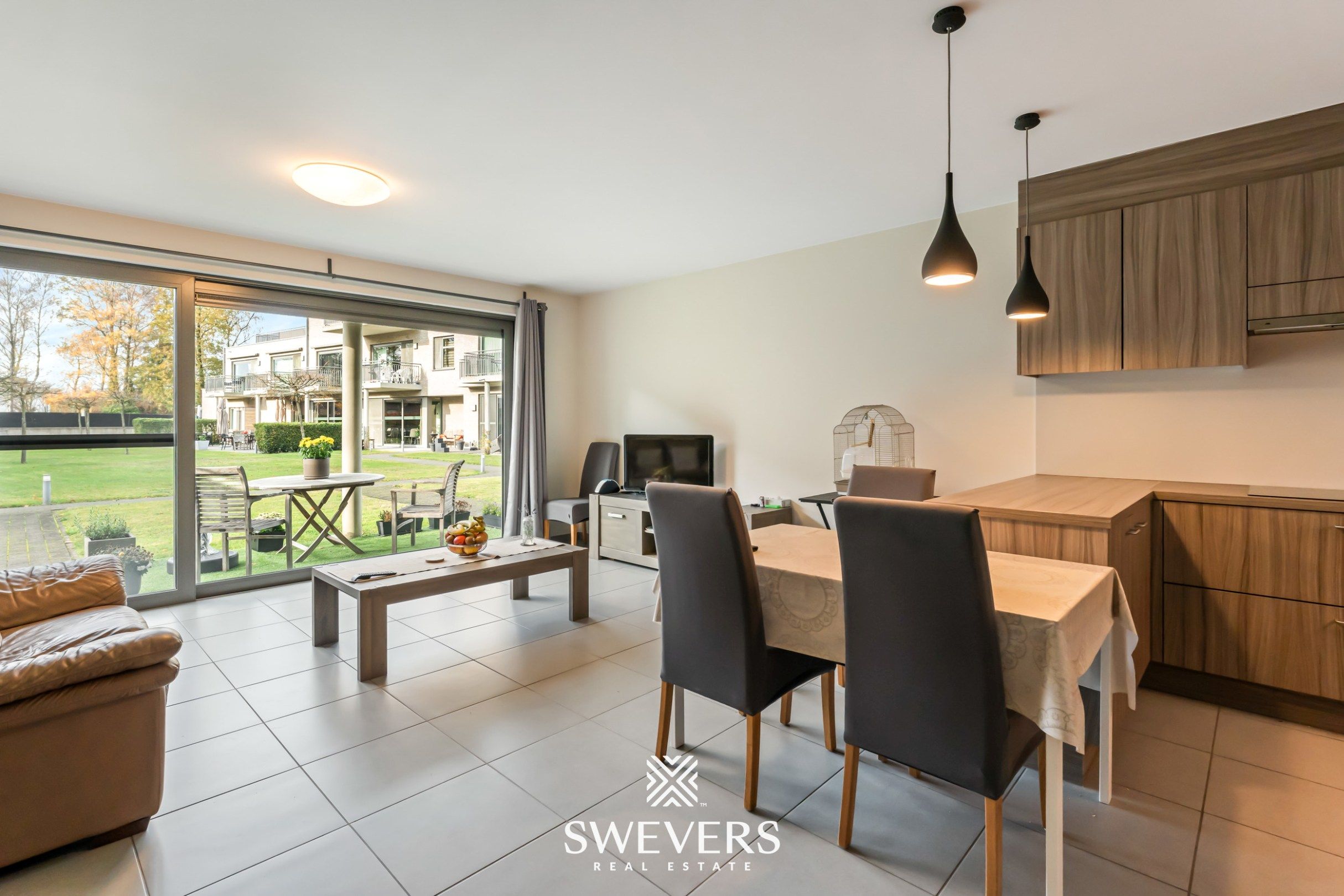 Comfortabele Serviceflat met terras in hartje Heusden-Zolder  foto 8