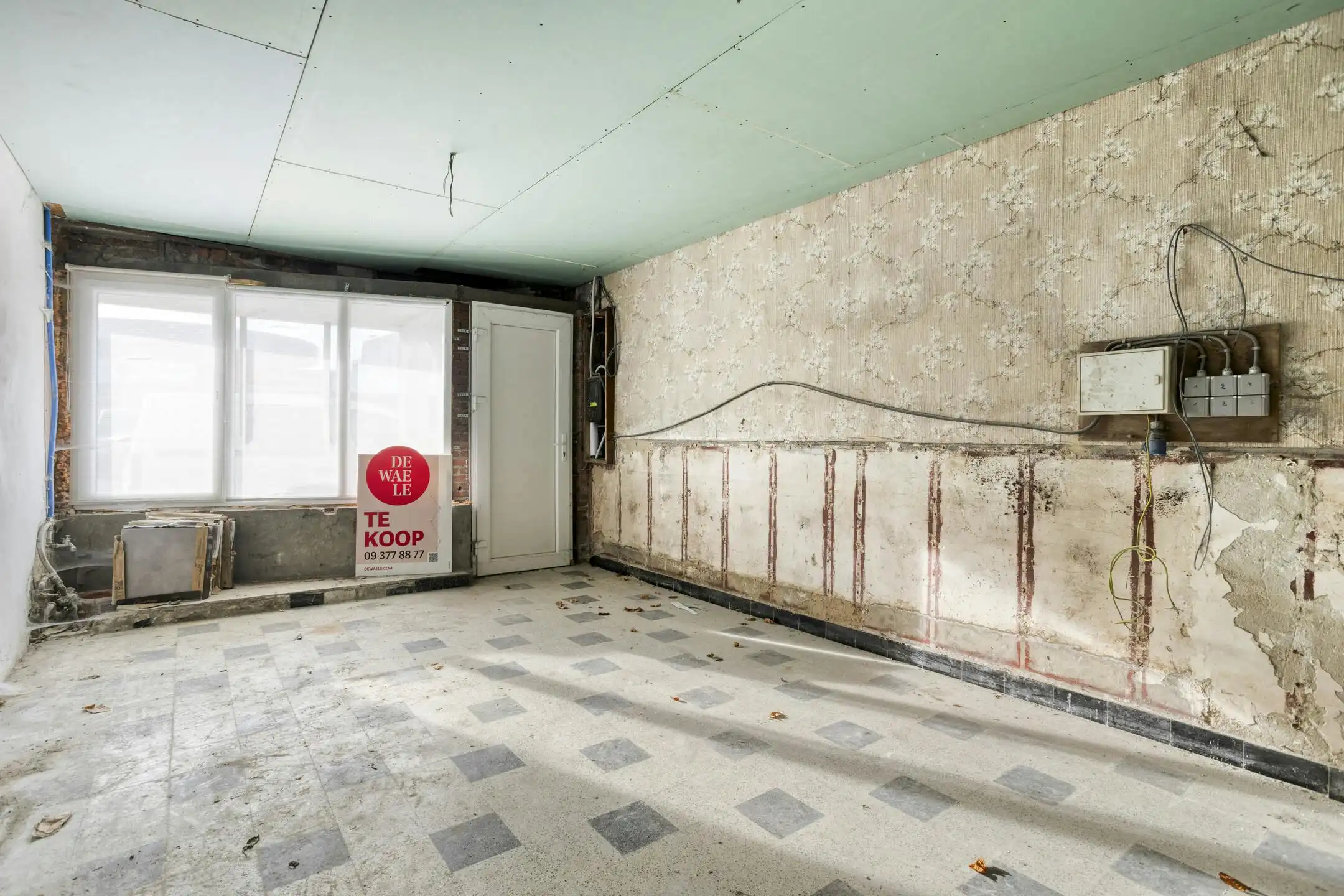 Handelspand met appartement en atelier te koop in Adegem foto 22