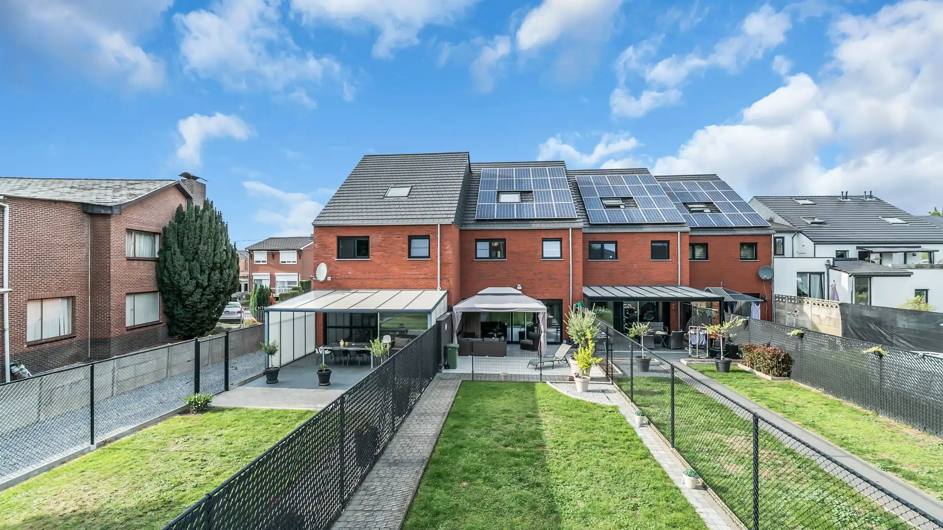 Ruime en energiezuinige nieuwbouwwoning met 5 slaapkamers, zonnige tuin en dubbele garage in Maasmechelen foto 23