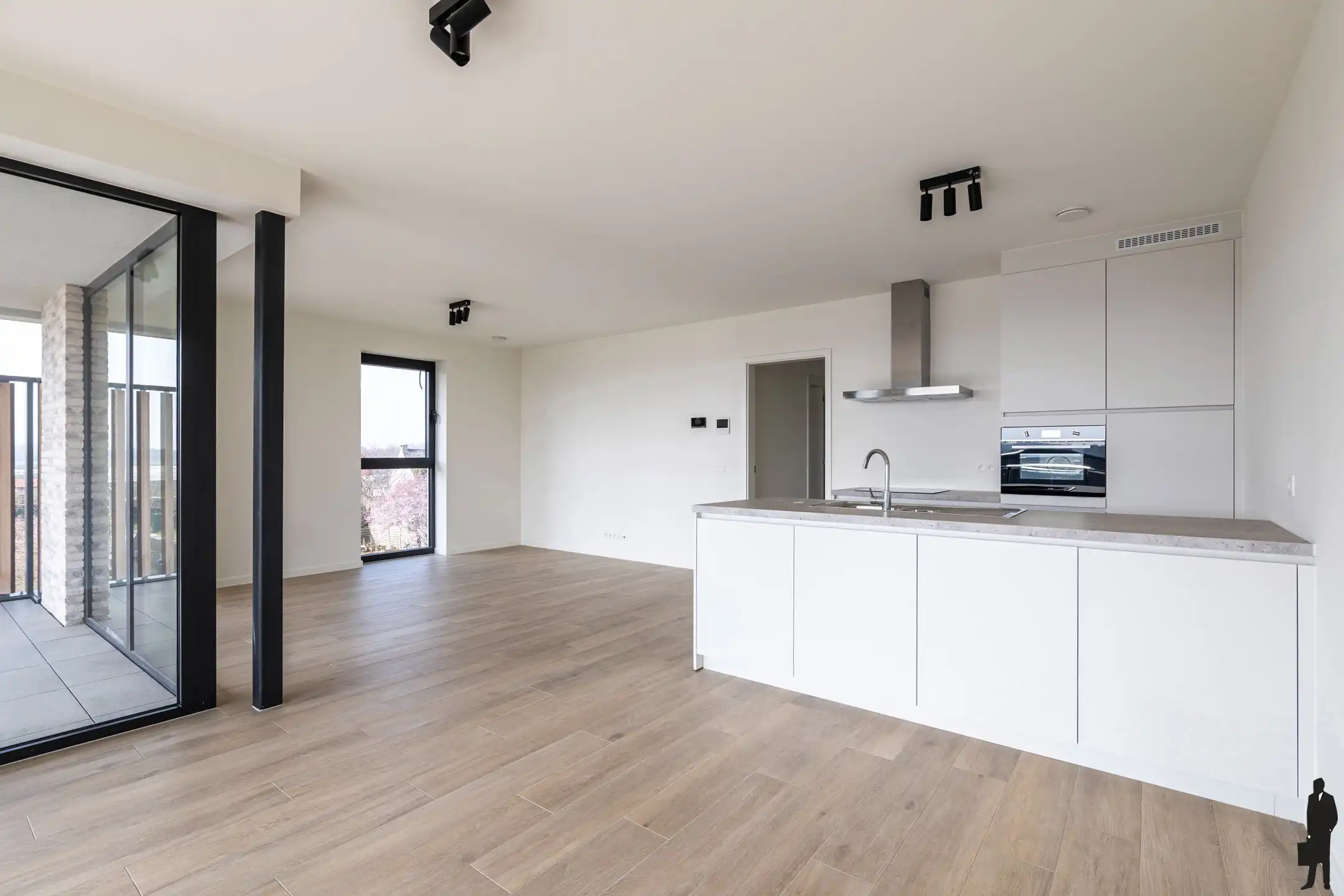 Nieuwbouw 2 slpk appartement met riant zuidgericht terras foto 2