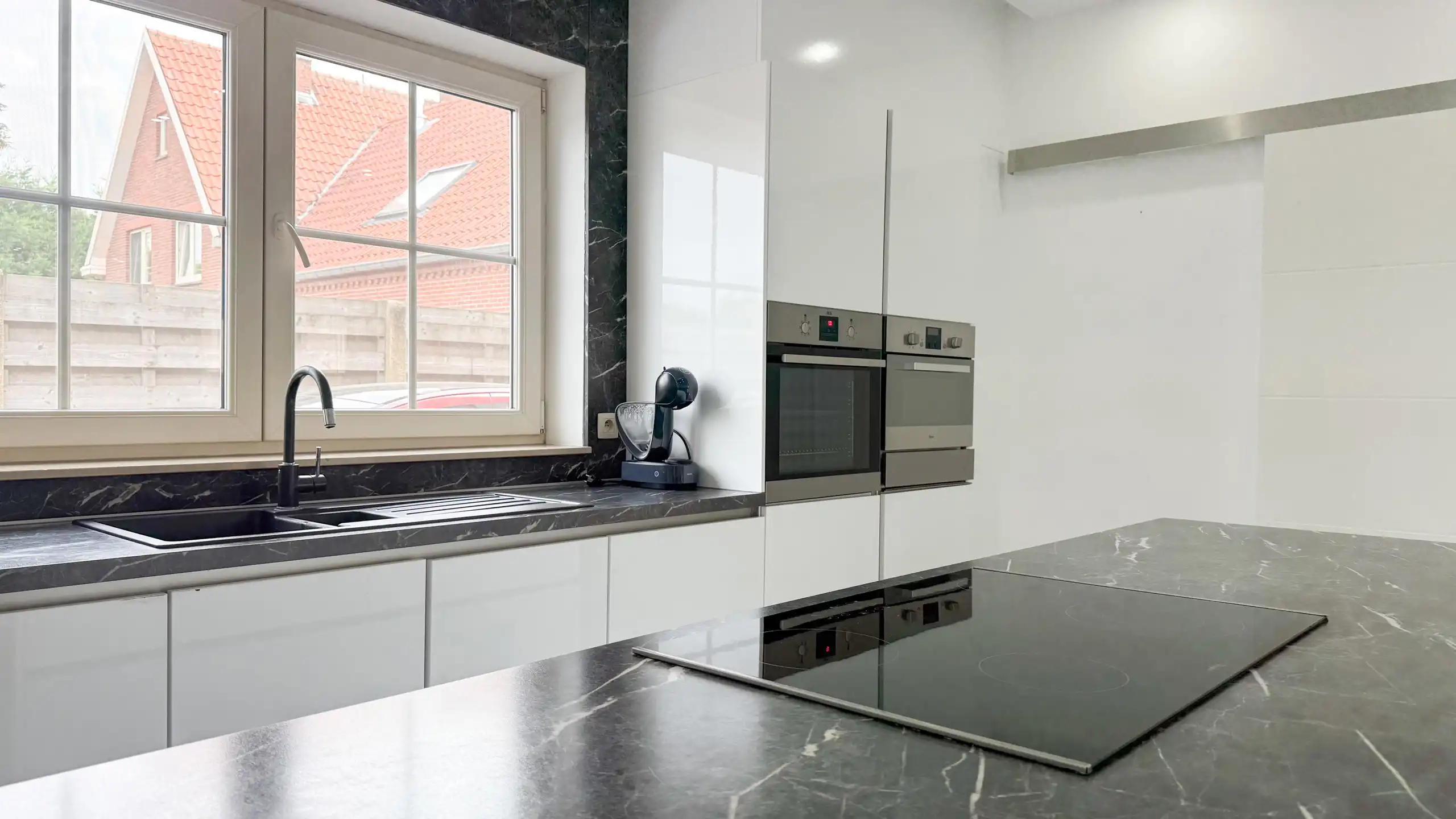Exclusieve villa met luxueuze leefruimte en 7slpk + veranda! foto 17