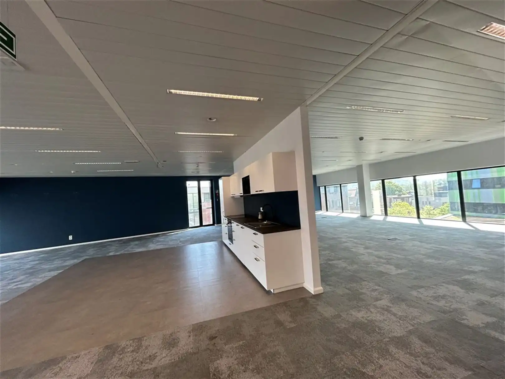 Commercieel en strategisch gelegen kantoor-/investeringspand in Leuven foto 4