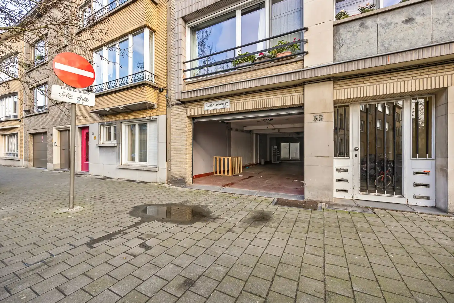 Magazijn van ±120m² in BOHO foto {{pictureIndex}}