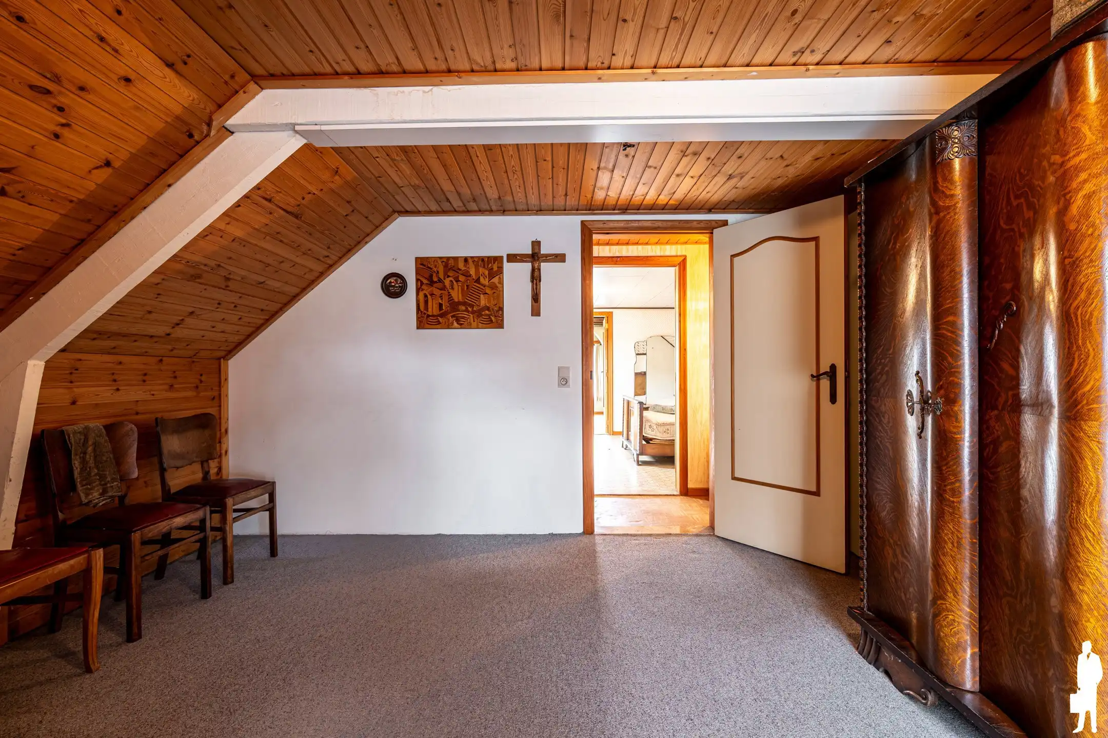 Op te frissen ééngezinswoning kort bij Nederlandse grens foto 26