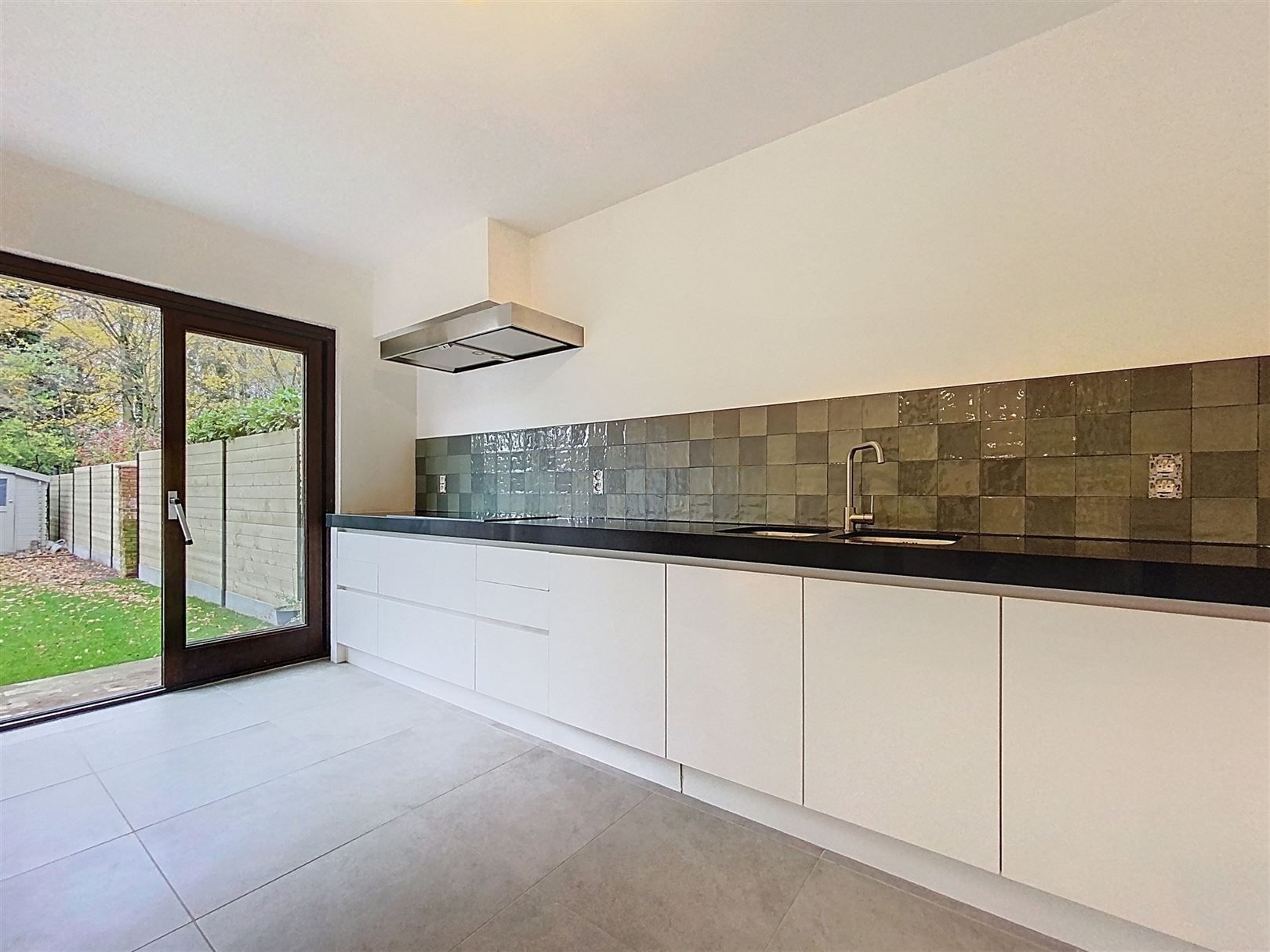 Woning met garage en tuin nabij centrum Kapellen  foto 4