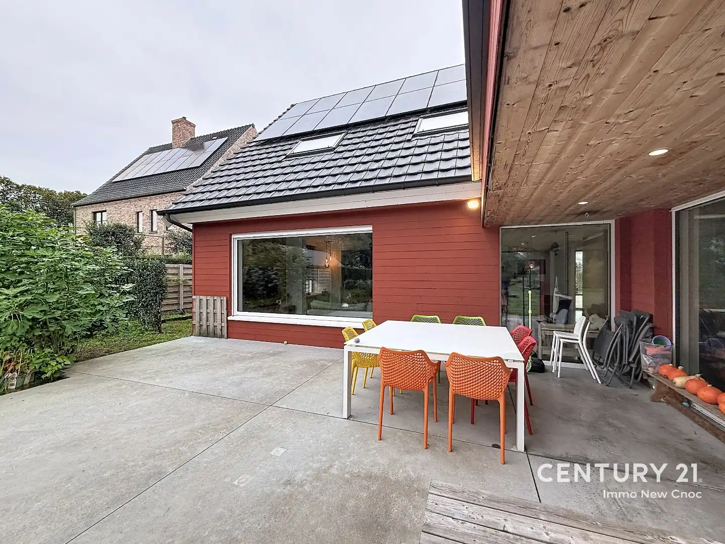 Scandinavisch wonen in harmonie met de natuur: Exclusieve villa in Damme foto 9