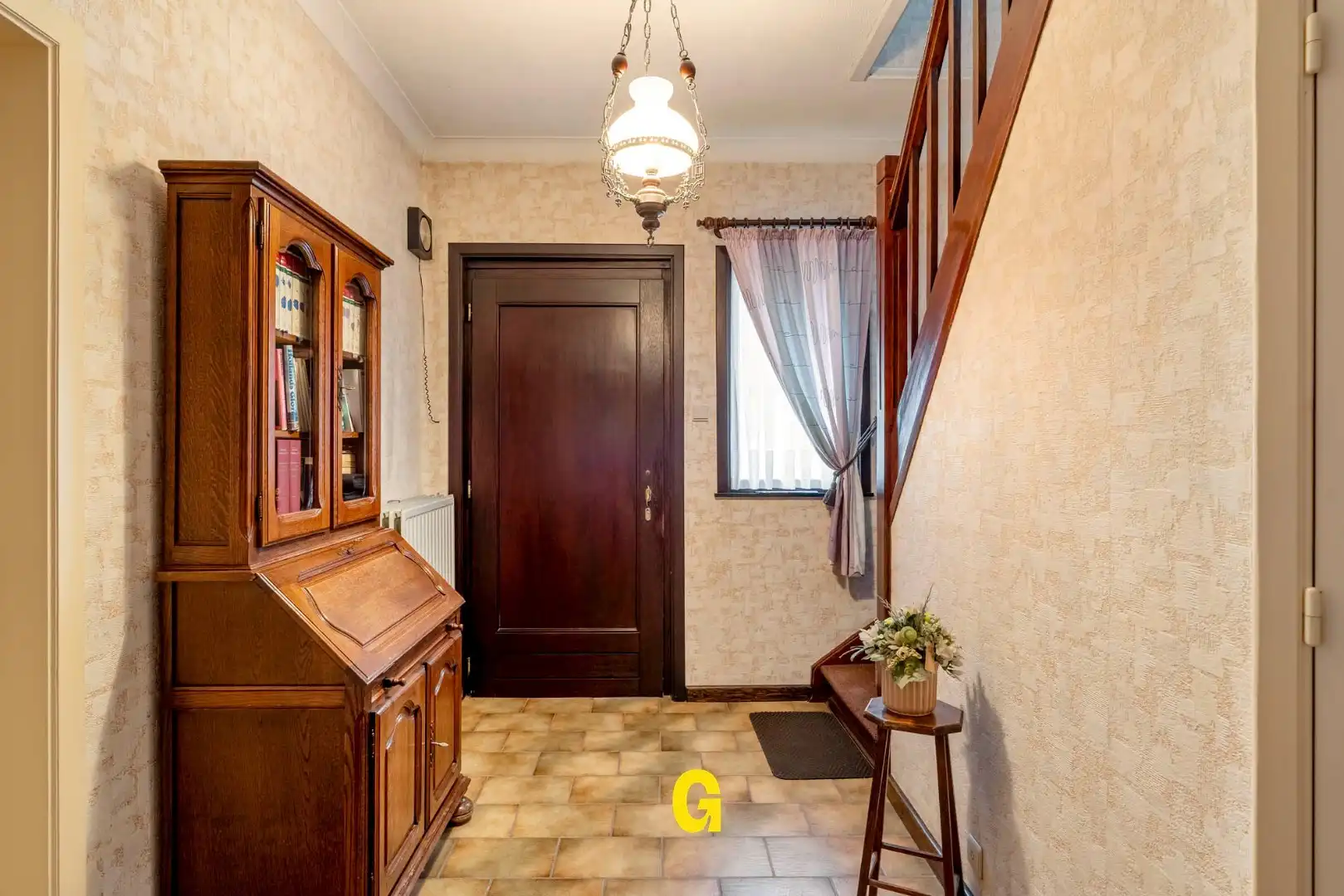 Te renoveren vrijstaande woning met drie a vier slaapkamers op 3a 58ca, vlak bij het centrum van Hoeselt foto 5