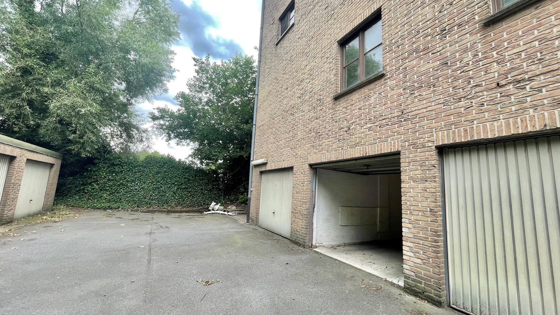 Garage te koop Kortrijksesteenweg 240 - - 8530 Harelbeke