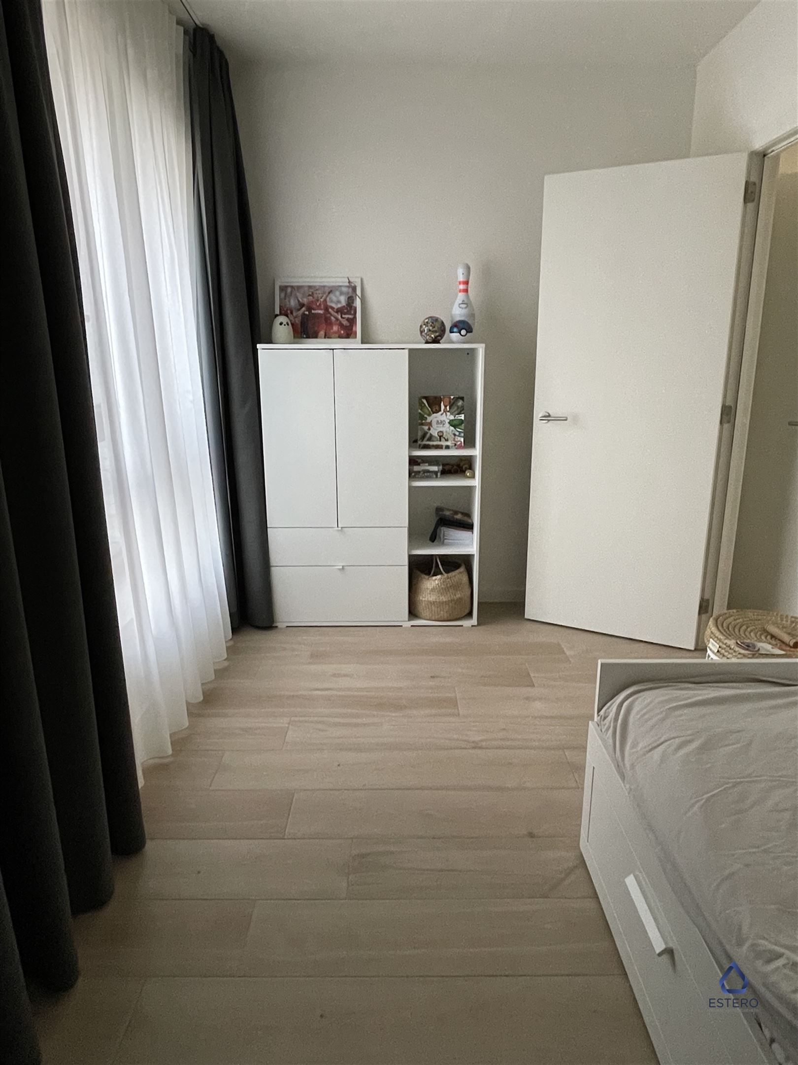 Nieuwbouw met 3 slaapkamer en 2 badkamers + parking foto 12