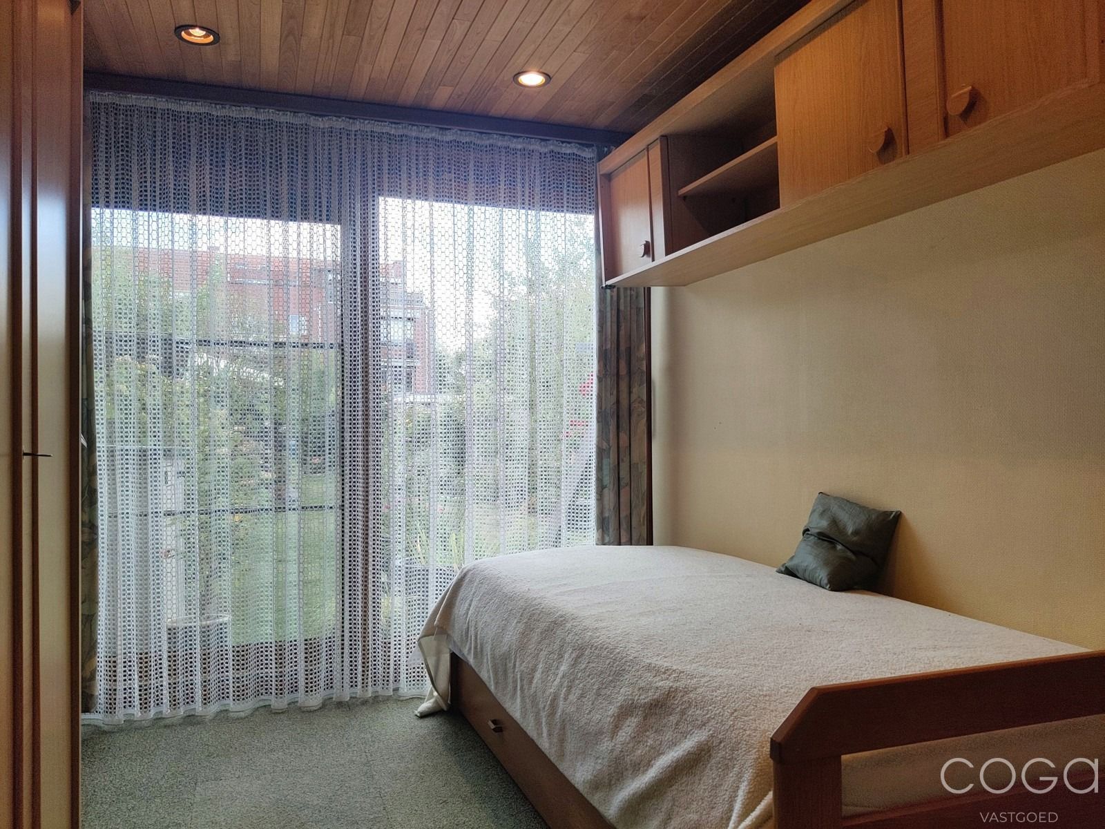 Woning met 4 slaapkamers, garage en tuin foto 20