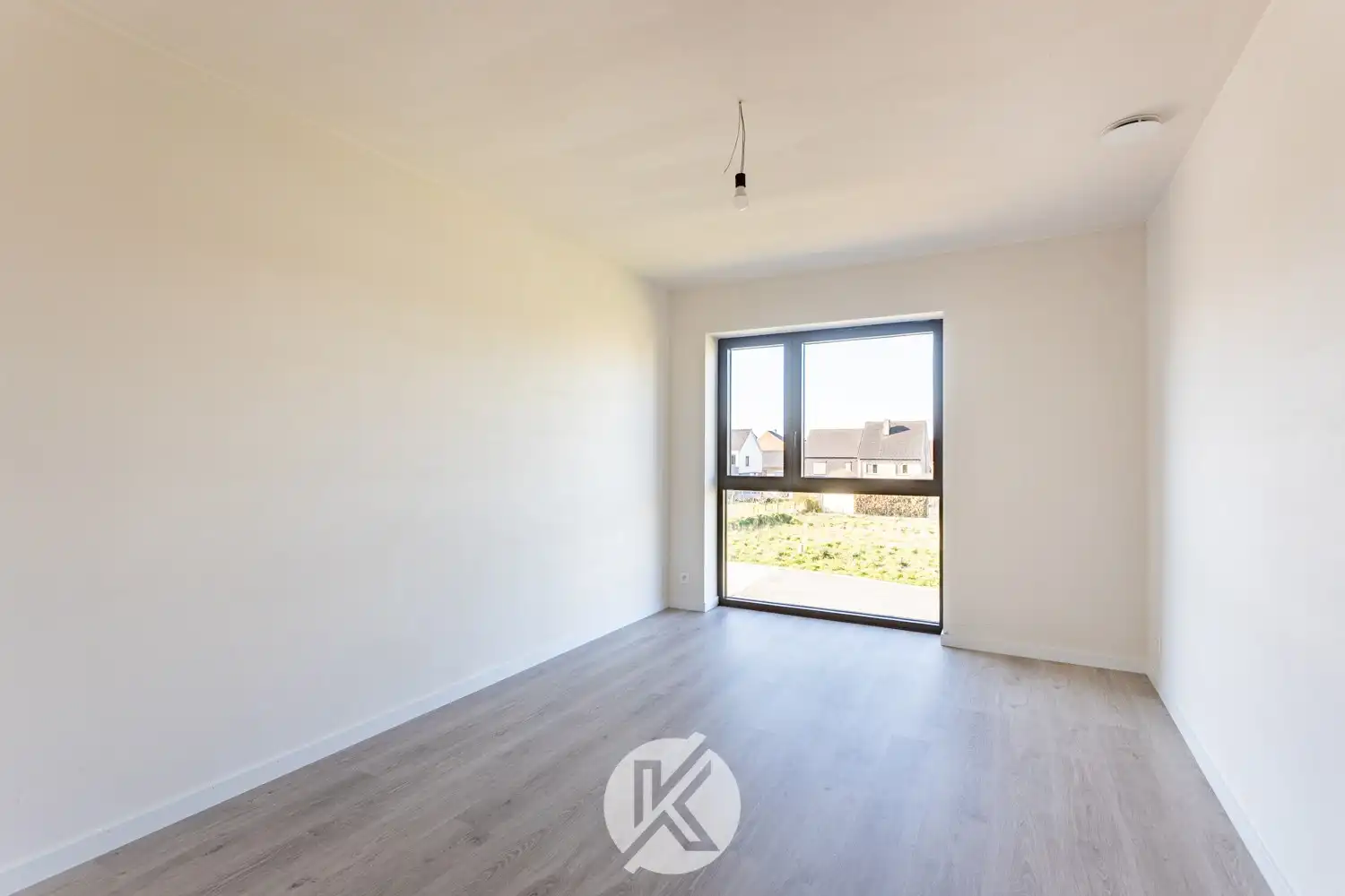 Halfopen nieuwbouwwoning in groene woonomgeving foto 14