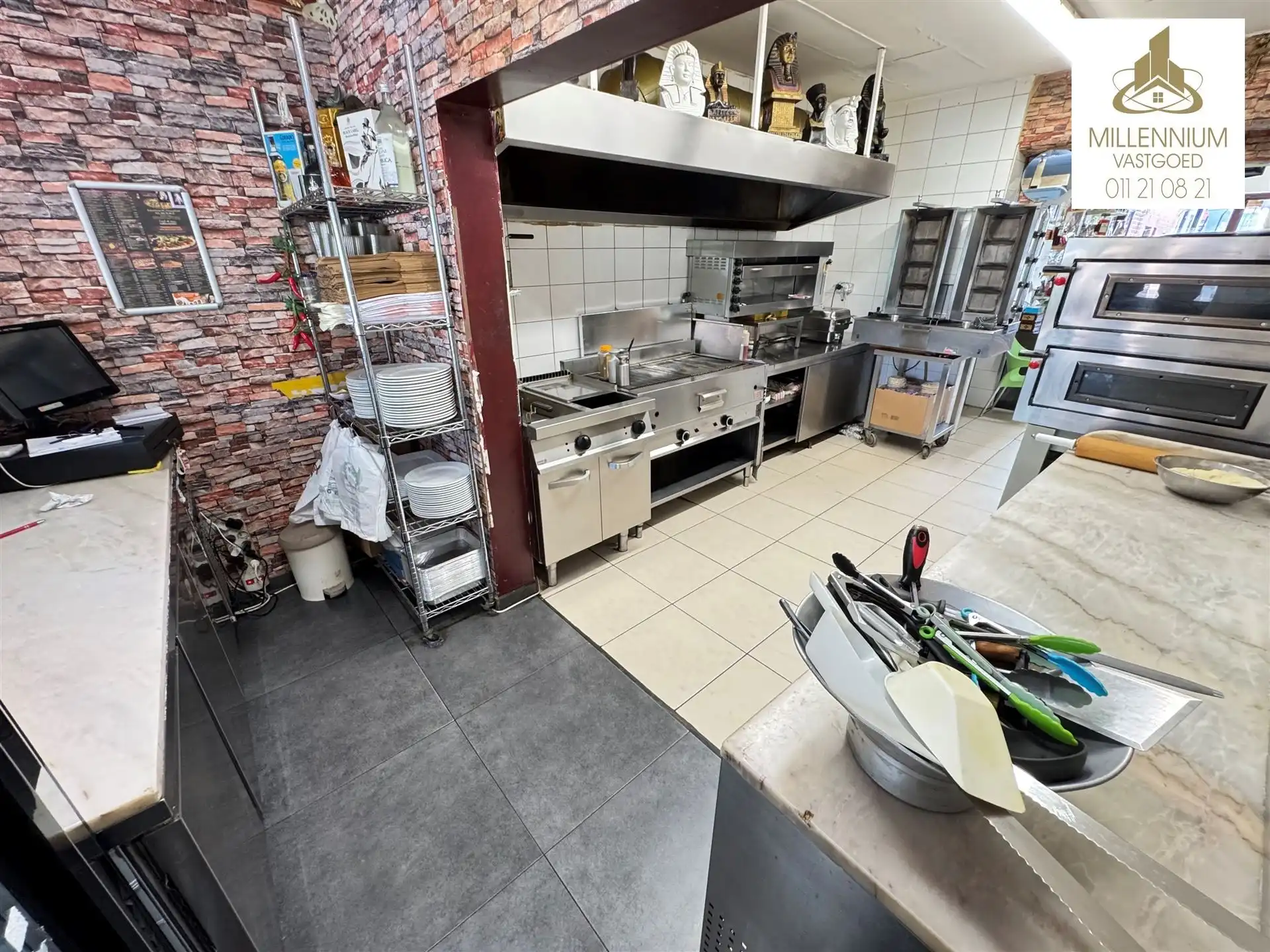 Handelsgelijkvloer Ruime 4-Slpkwoning in hartje Diepenbeek foto 13