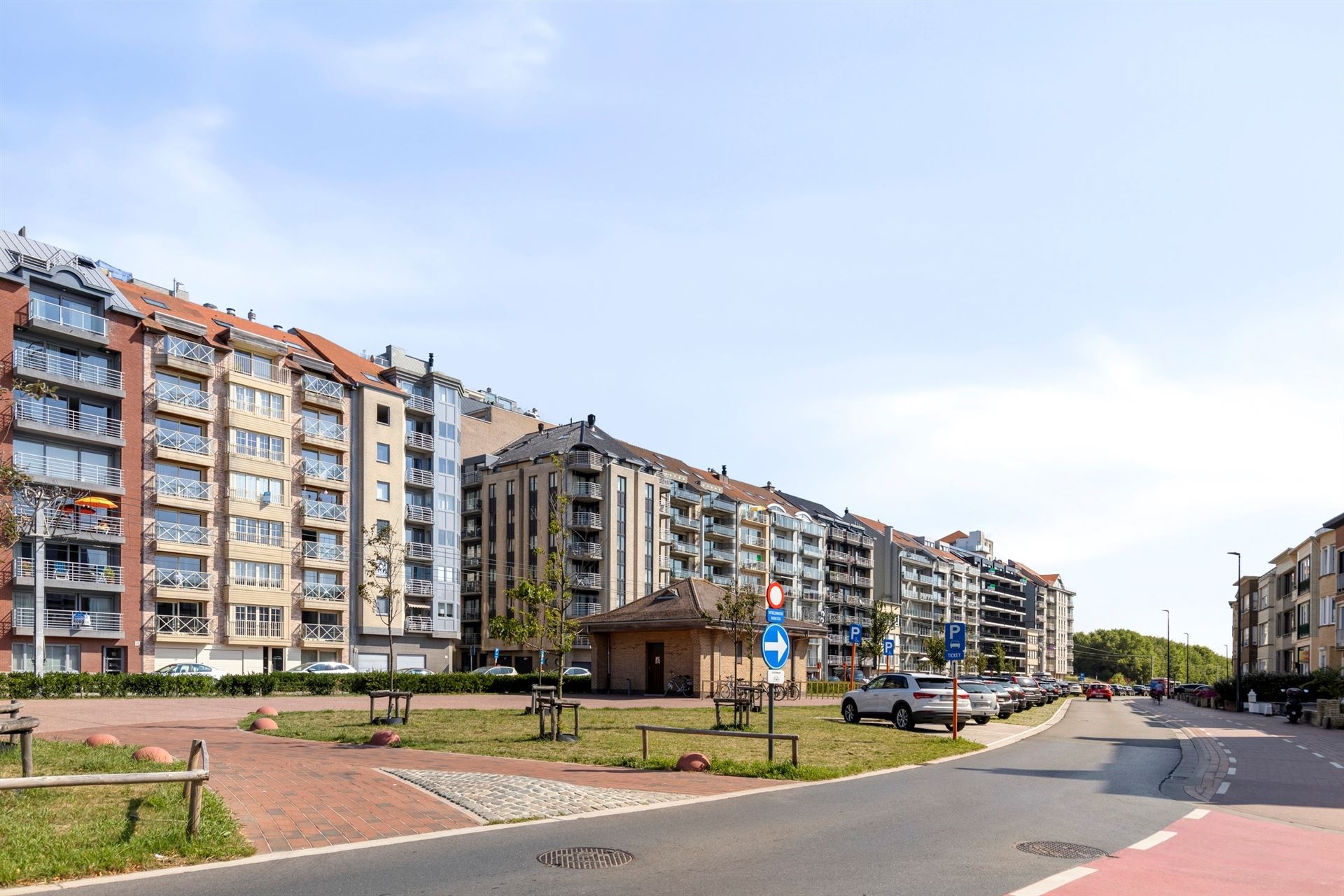 ZONNIGE STUDIO / VLAKBIJ ZEEDIJK foto 21