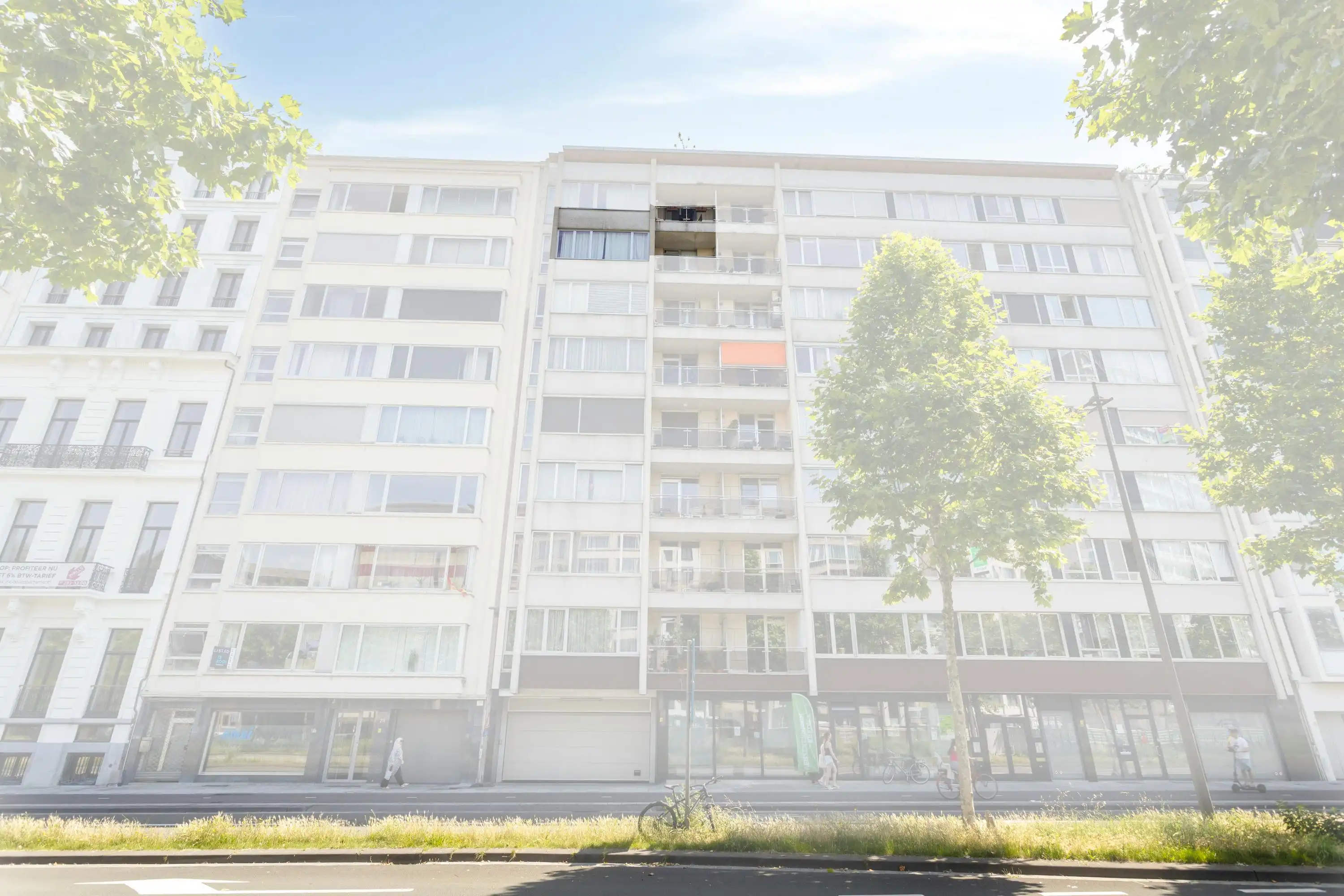 Ruim appartement (ca. 146m²) te koop aan de Italiëlei in Antwerpen foto 28