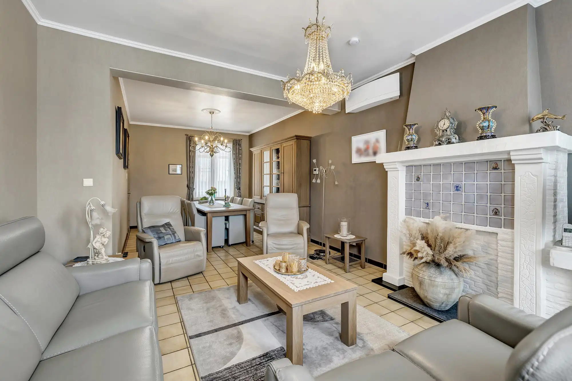 Goed onderhouden woning met garage op strategische locatie foto 5
