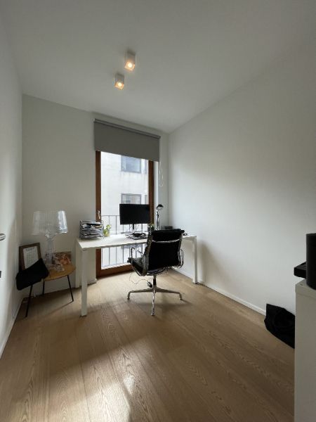 Stijlvol luxe-appartement met terras in hartje Gent – tussen de Reep en Sint-Annaplein foto 11
