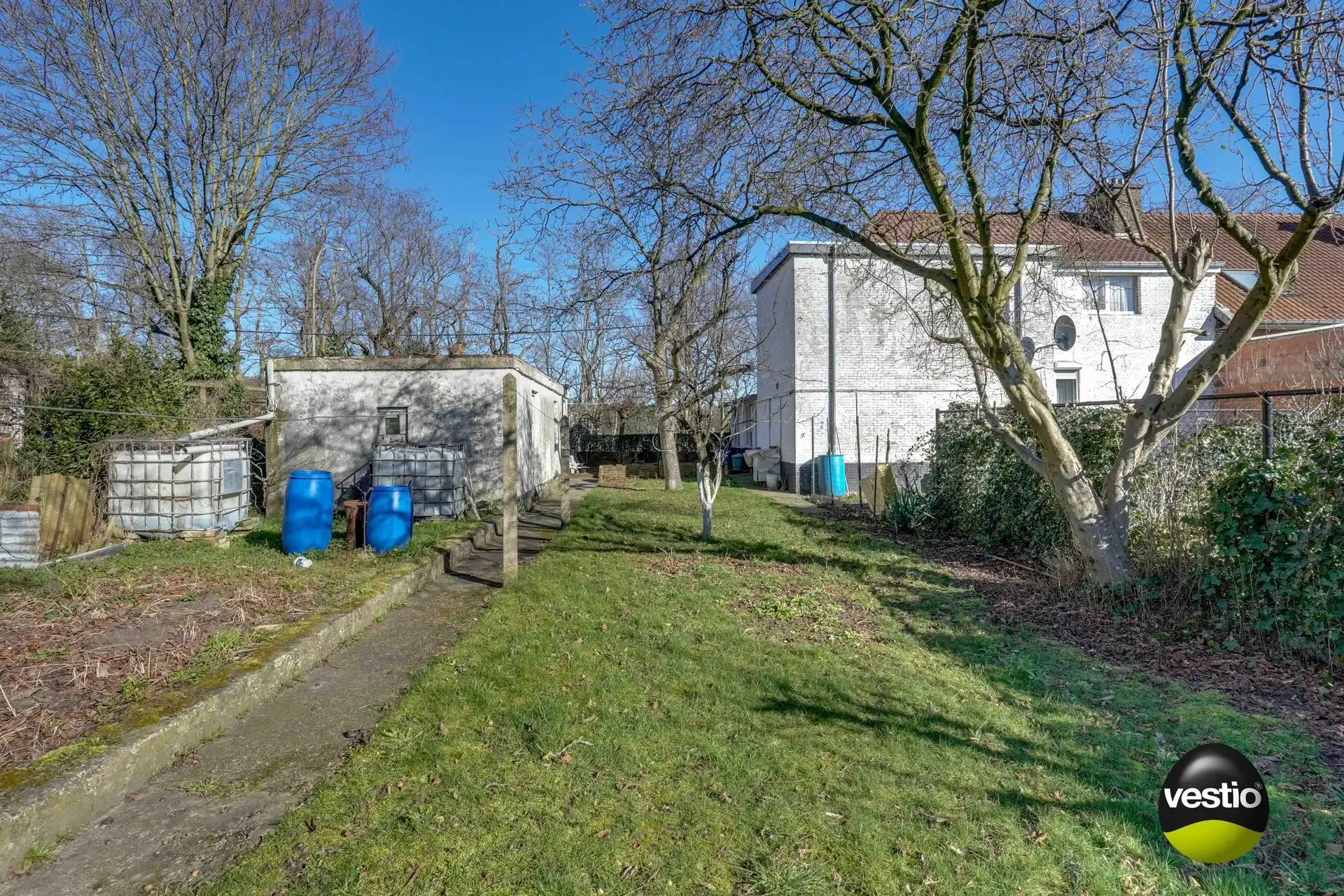 RUSTIG GELEGEN WONING MET 4 SLAAPKAMERS foto 3