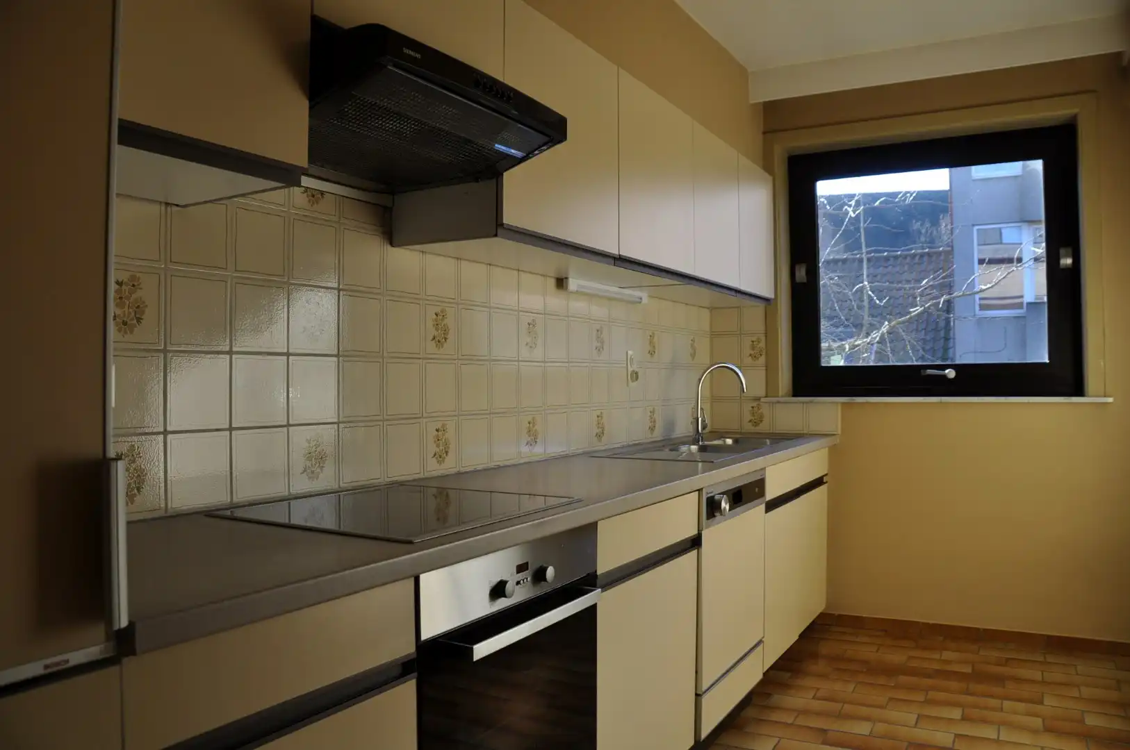 Verzorgd appartement met 2 slaapkamers in het centrum van Izegem. foto 7