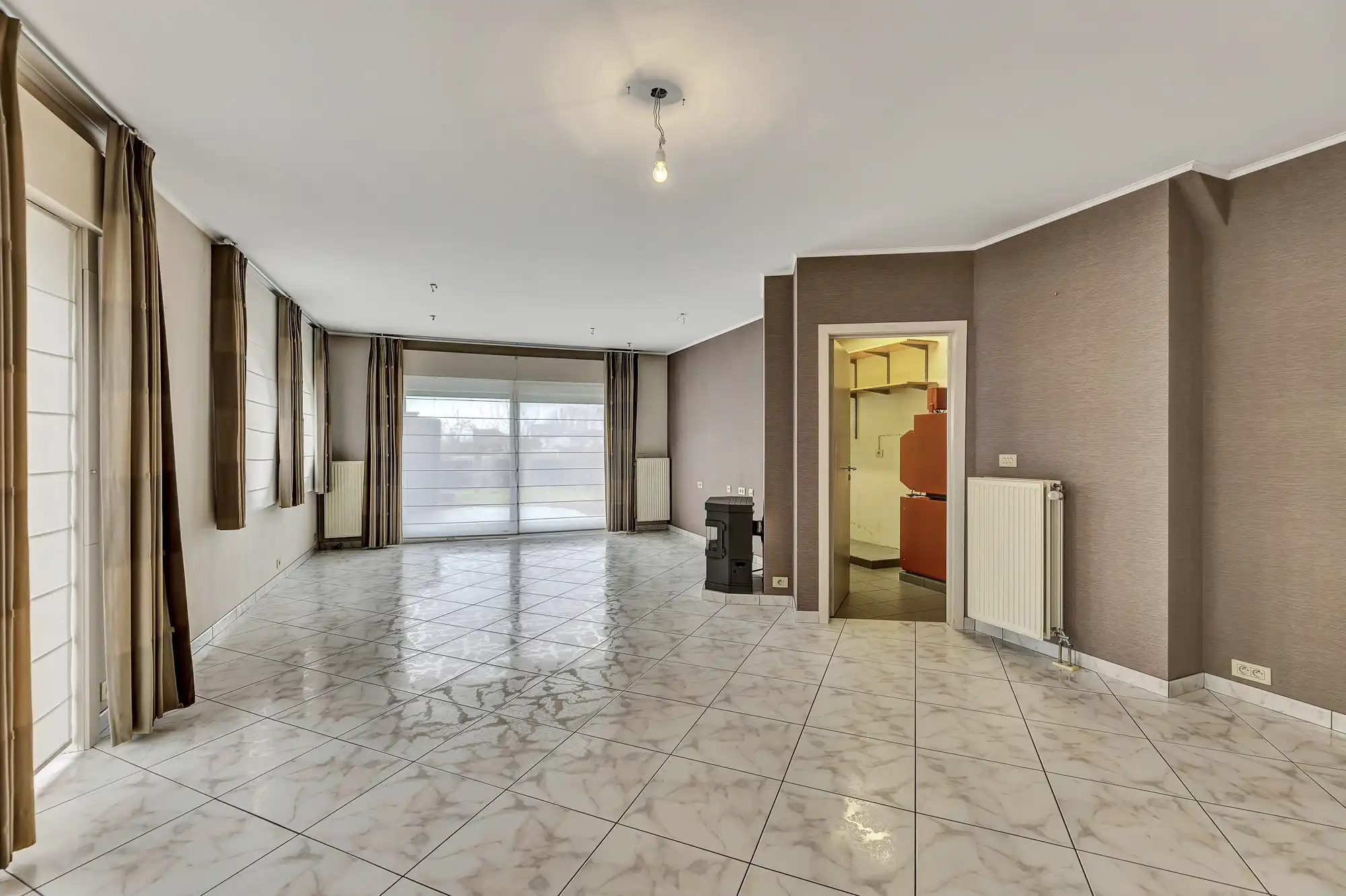 Instapklare HOB met tuin en garage foto 4