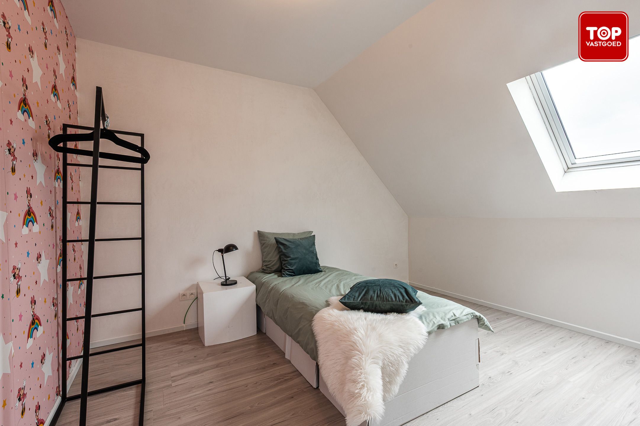 Instapklare BEN-woning met 4 slaapkamers, garage en royale tuin foto 24
