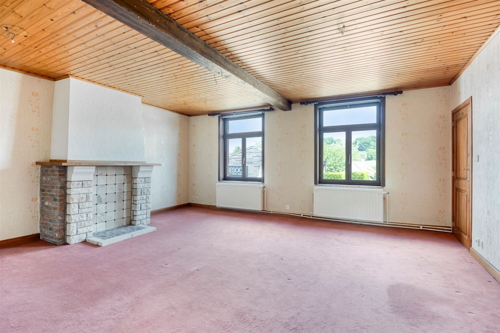 Woning met 3 slaapkamers, tuin en 2 staanplaatsen foto 11