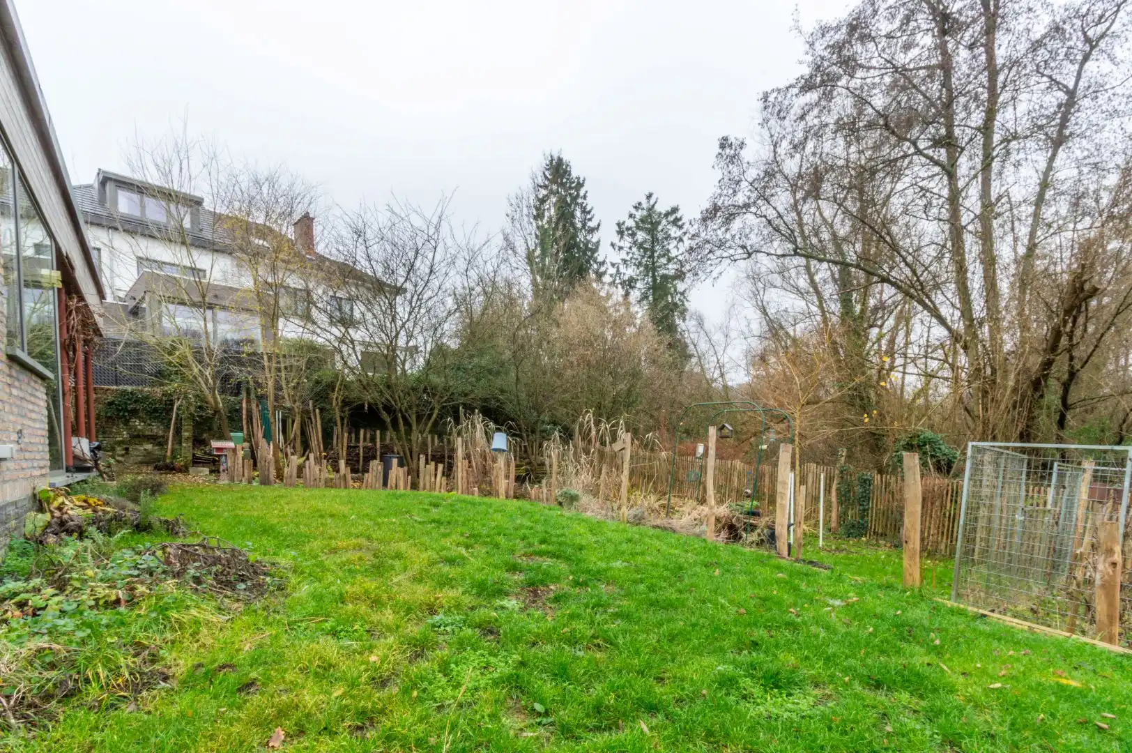 Een residentieel gelegen alleenstaande villa (EPC: C) foto 4